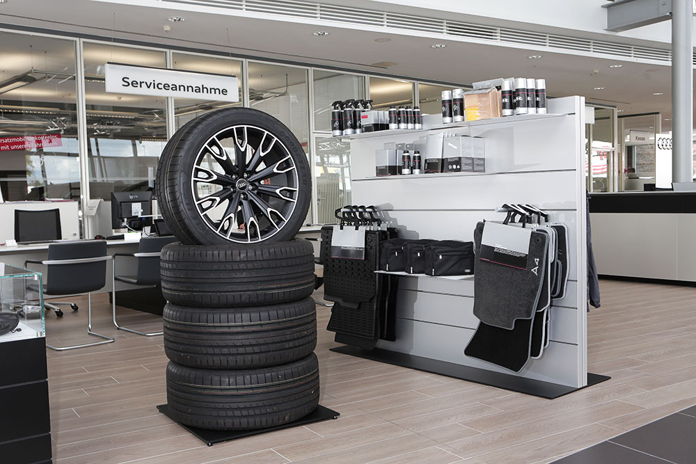 Zubehörshop im Audi Center Krefeld