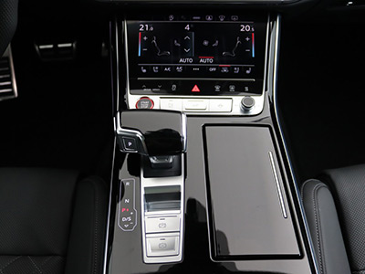 Audi A8 von Borgmann