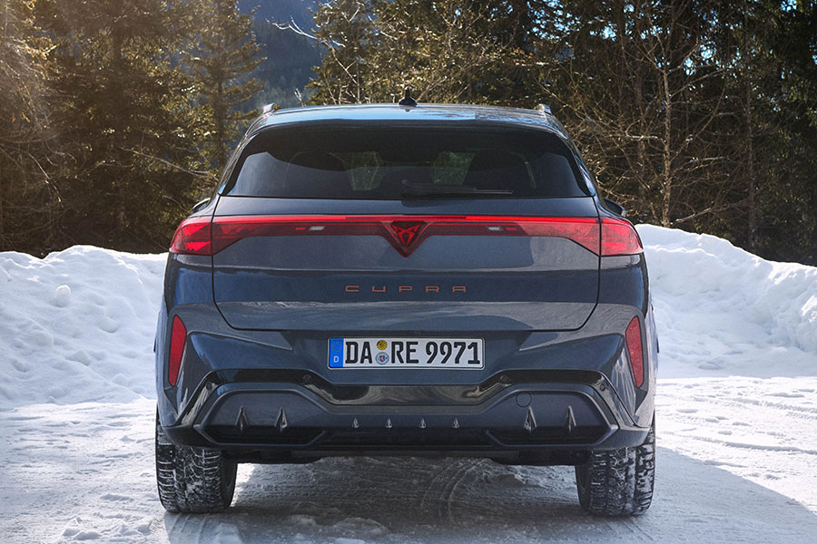 Der neue Cupra Terramar von hinten Der neue Cupra Terramar von hinten