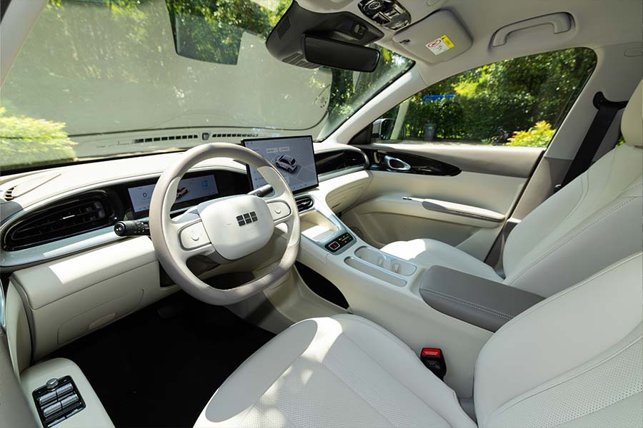 der Innenraum des neuen Geely E2