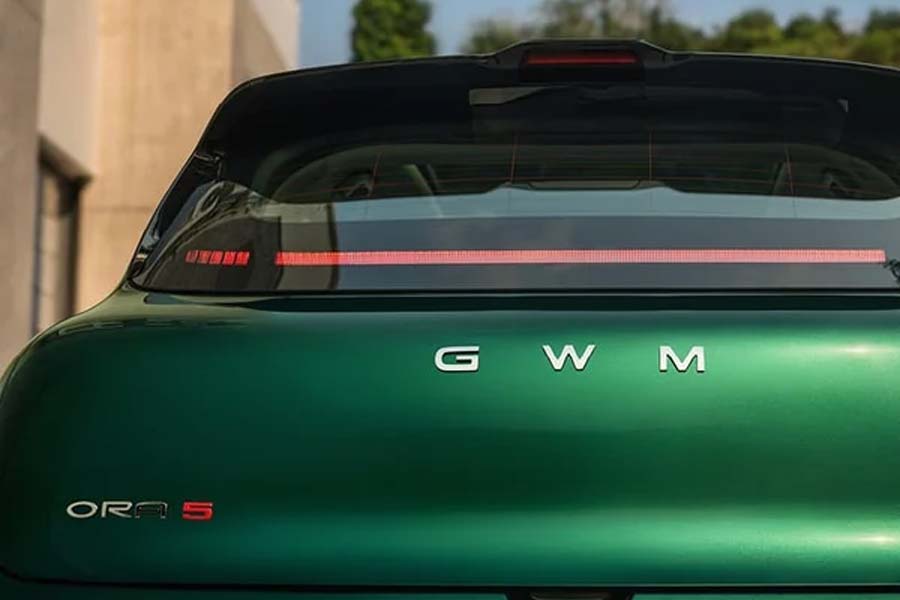 Der neue GWM ORA 05 von hinten
