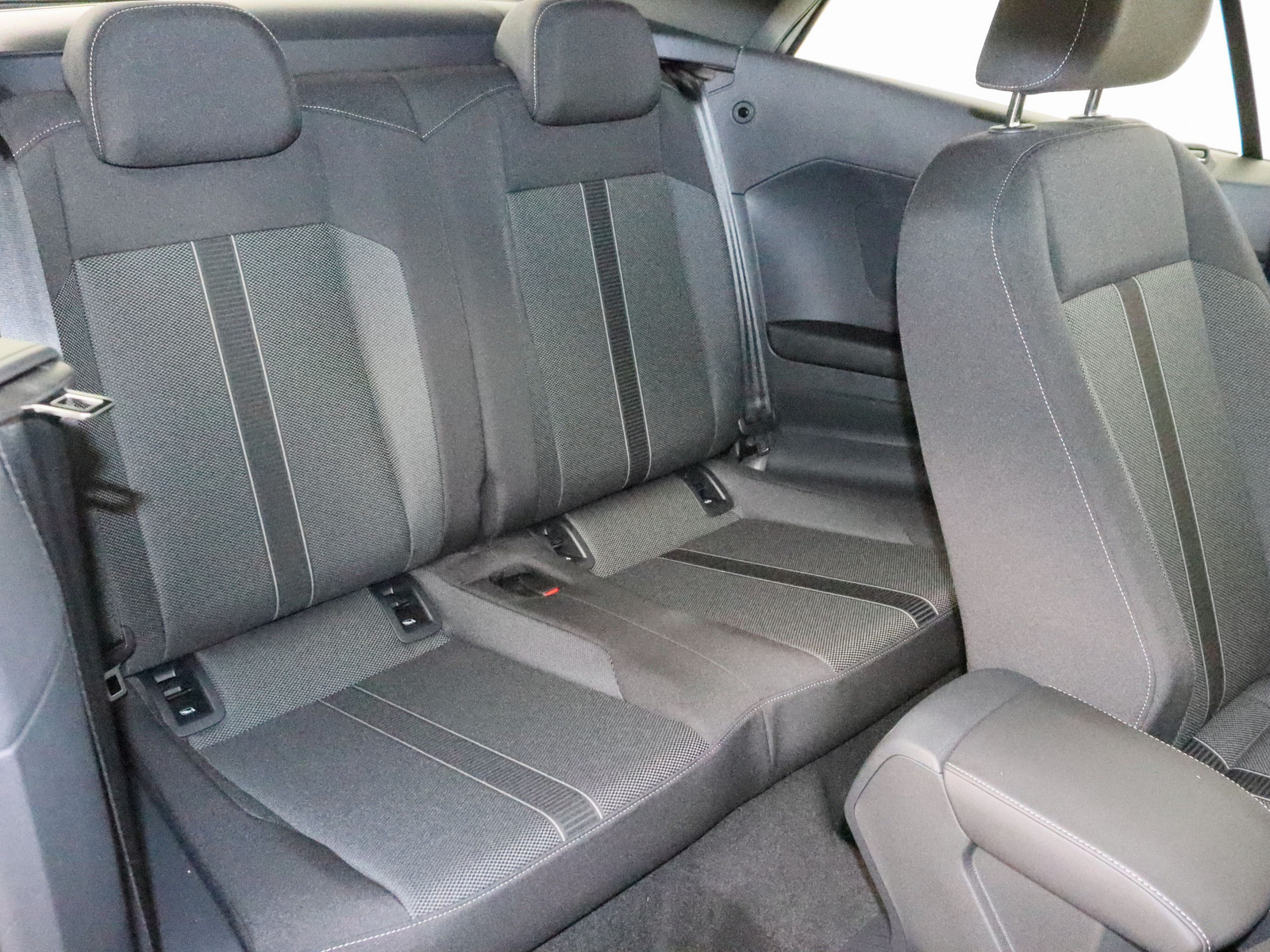 VW T-Roc Cabriolet 1.5 TSI Style VW T-Roc Cabriolet 1.5 TSI Style