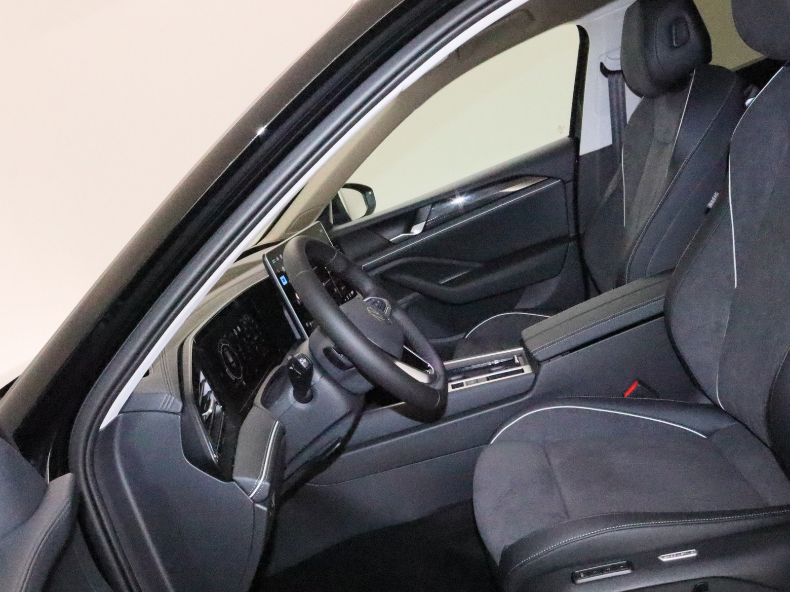 VW Passat 2.0 TDI Business VW Passat 2.0 TDI Business