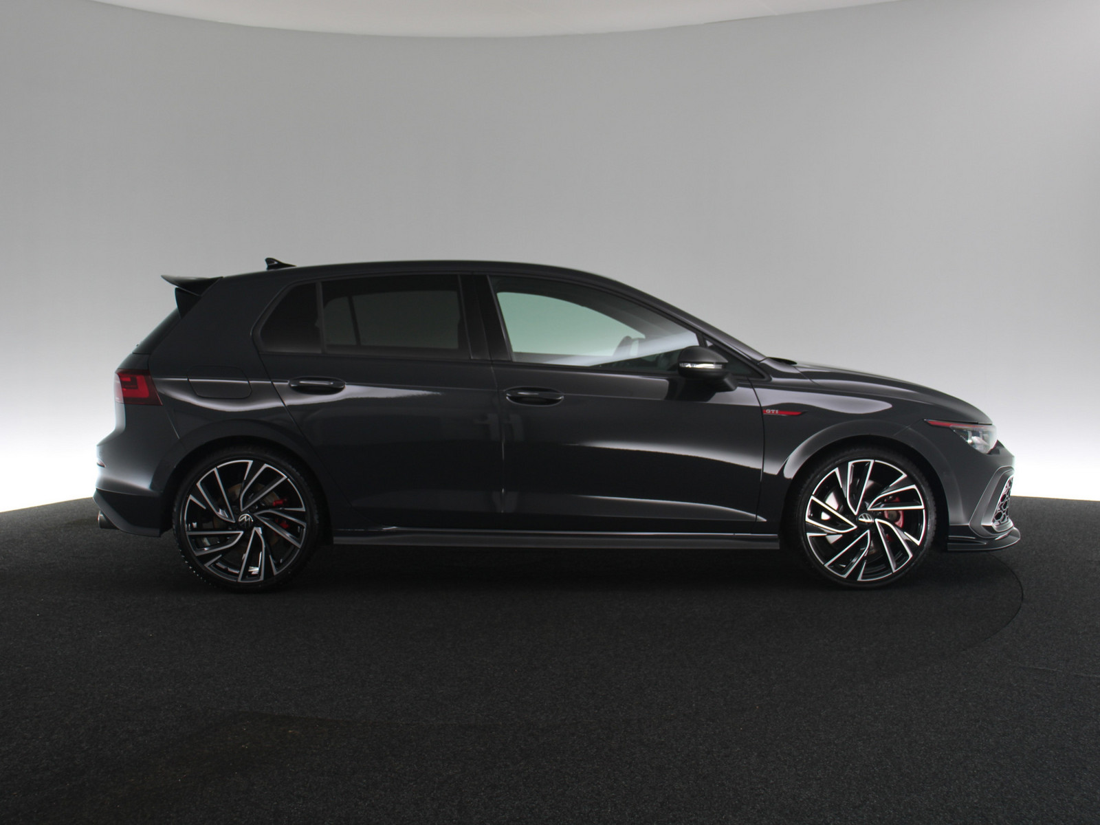 VW Golf VIII 2.0 TSI GTI VW Golf VIII 2.0 TSI GTI