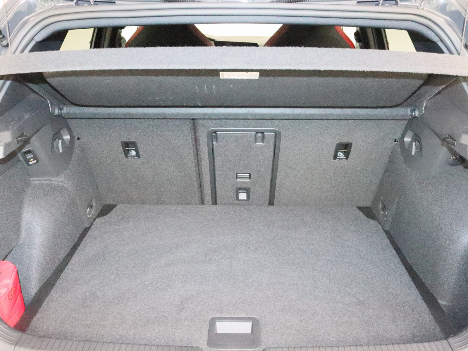 VW Golf VIII 2.0 TSI GTI VW Golf VIII 2.0 TSI GTI