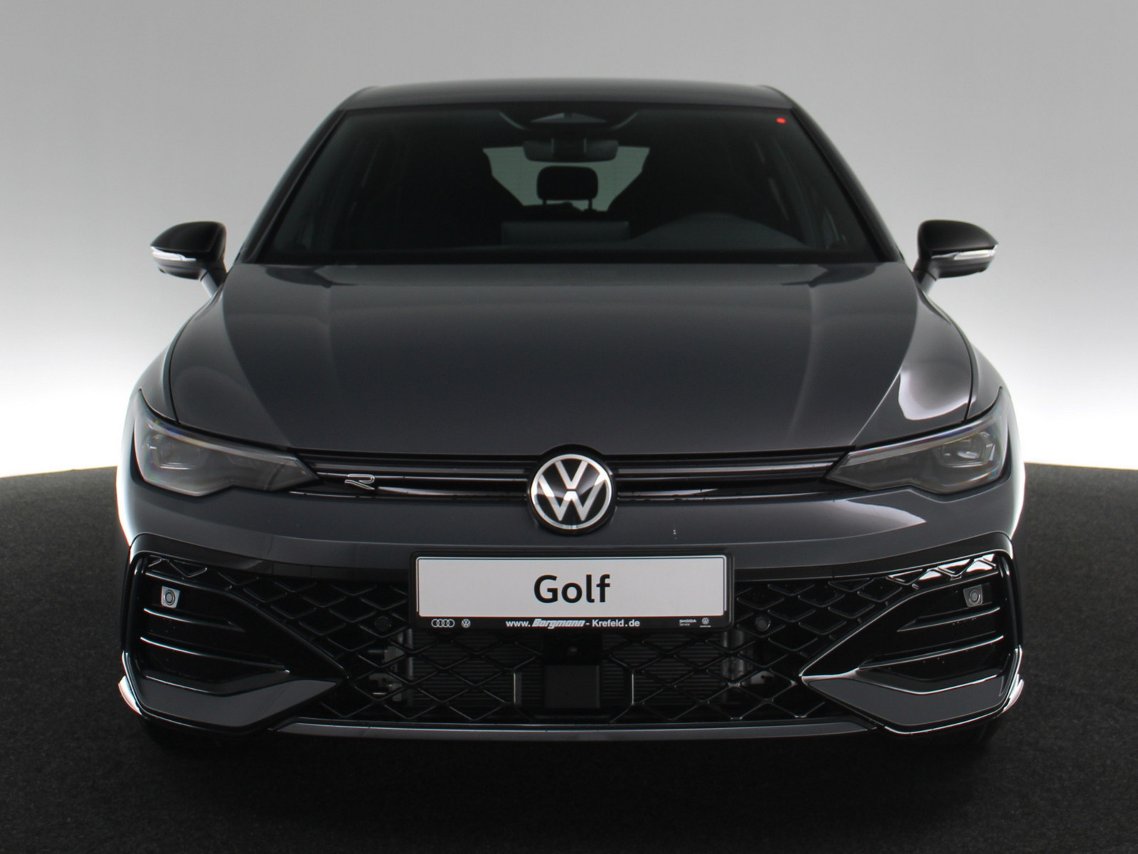 VW Golf VIII 1.5 eTSI R-Line VW Golf VIII 1.5 eTSI R-Line