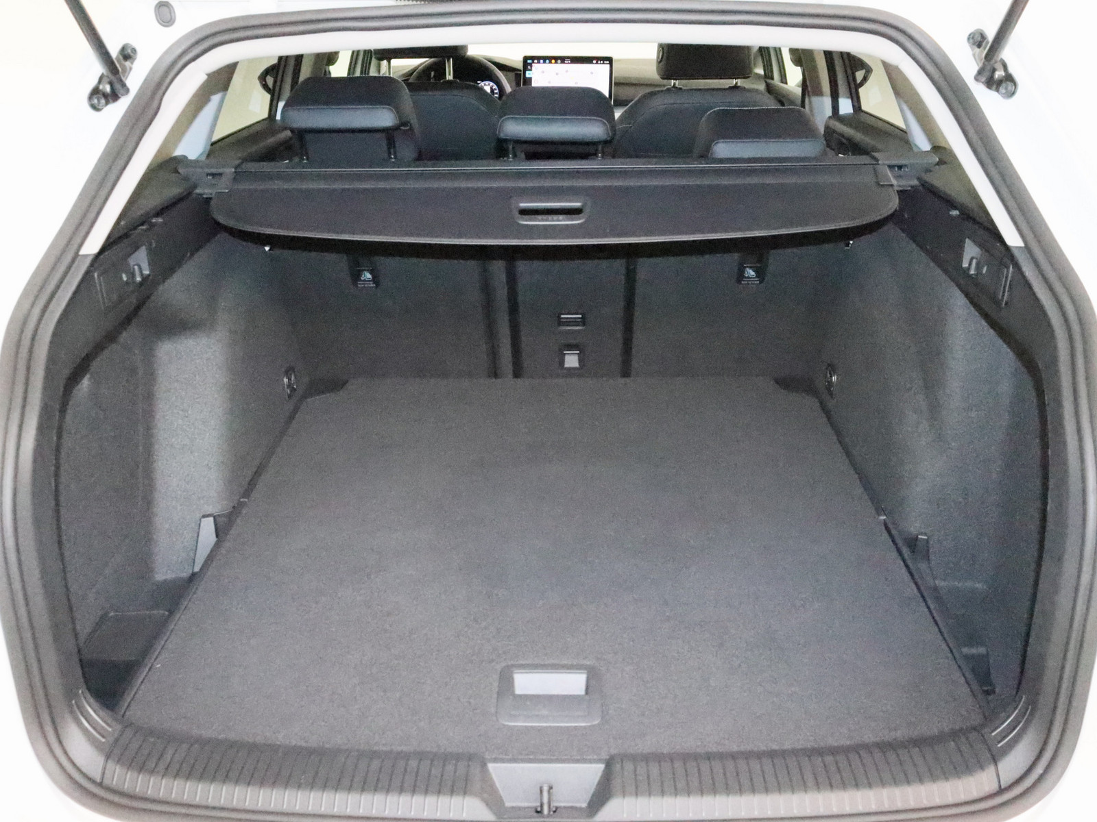 VW Golf VIII 2.0 TDI Goal VW Golf VIII 2.0 TDI Goal