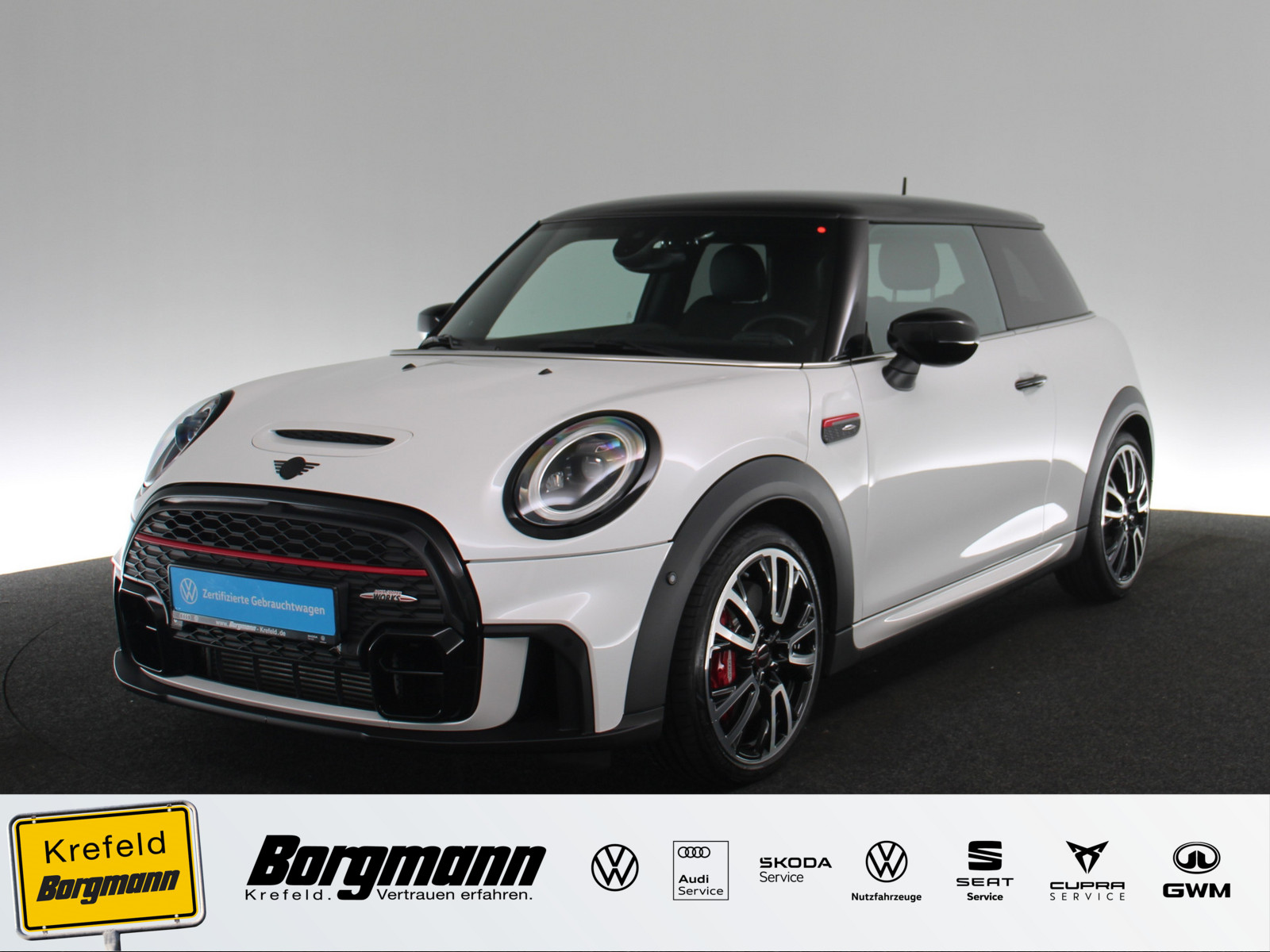 MINI John Cooper Works Trim