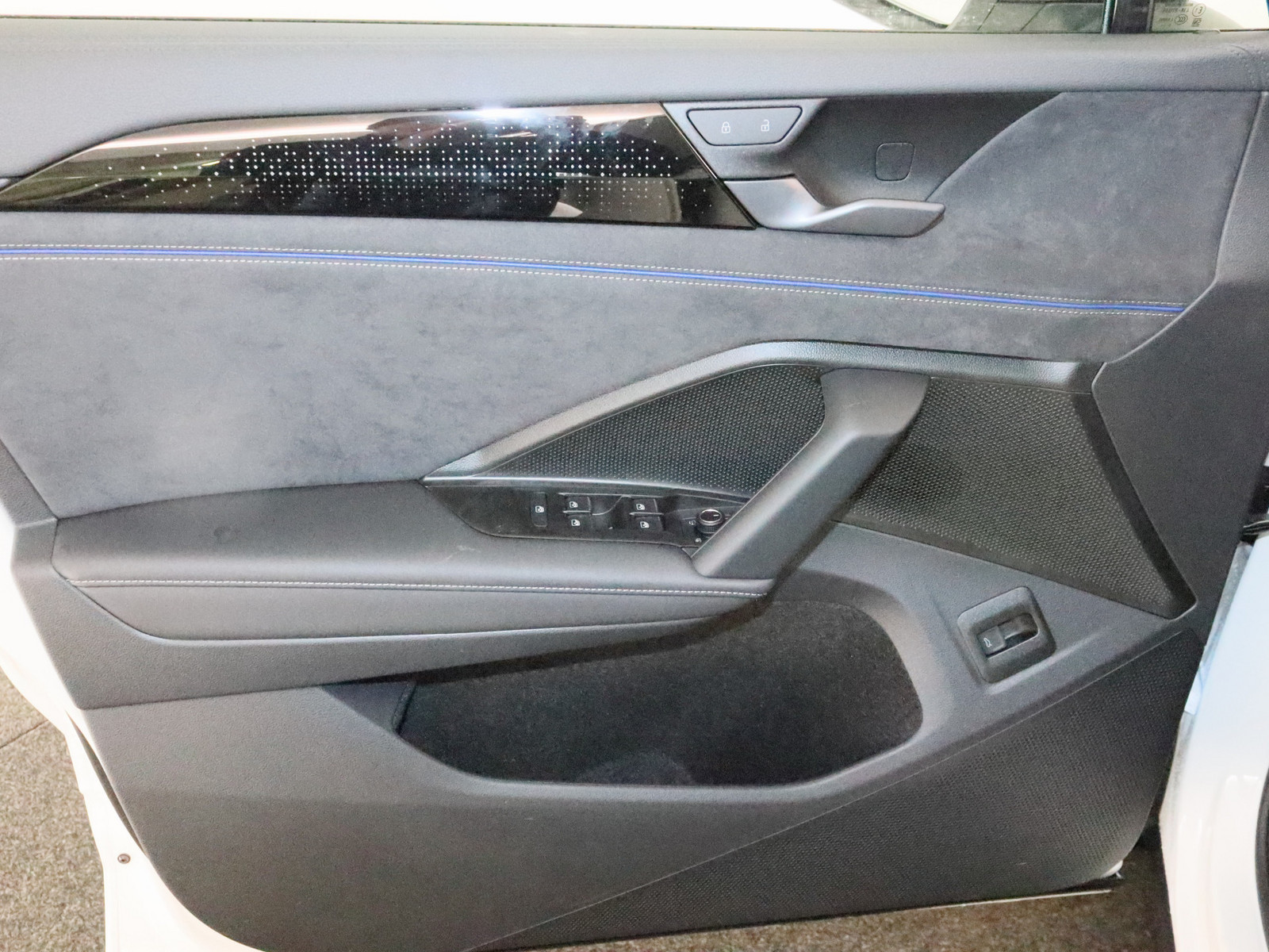 VW Tayron 2.0 TSI R-Line 4Motion VW Tayron 2.0 TSI R-Line 4Motion