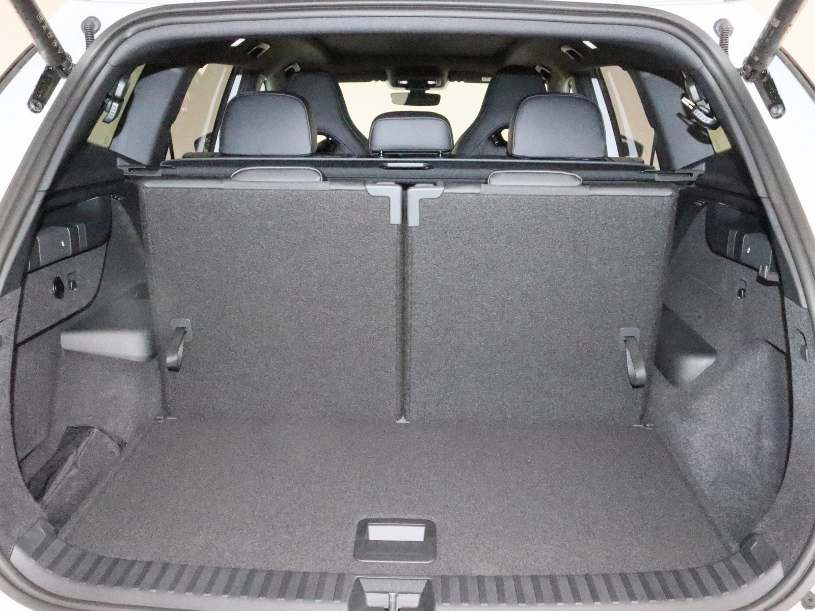 VW Tayron 2.0 TSI R-Line 4Motion VW Tayron 2.0 TSI R-Line 4Motion