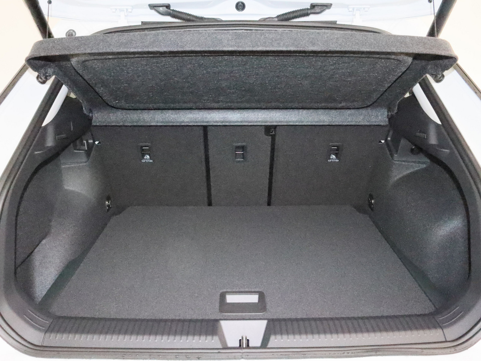 VW T-Roc 1.5 eTSI Style VW T-Roc 1.5 eTSI Style