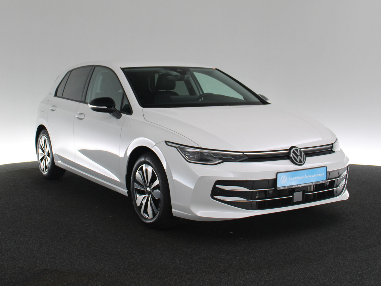 VW Golf VIII 1.5 eTSI Goal VW Golf VIII 1.5 eTSI Goal