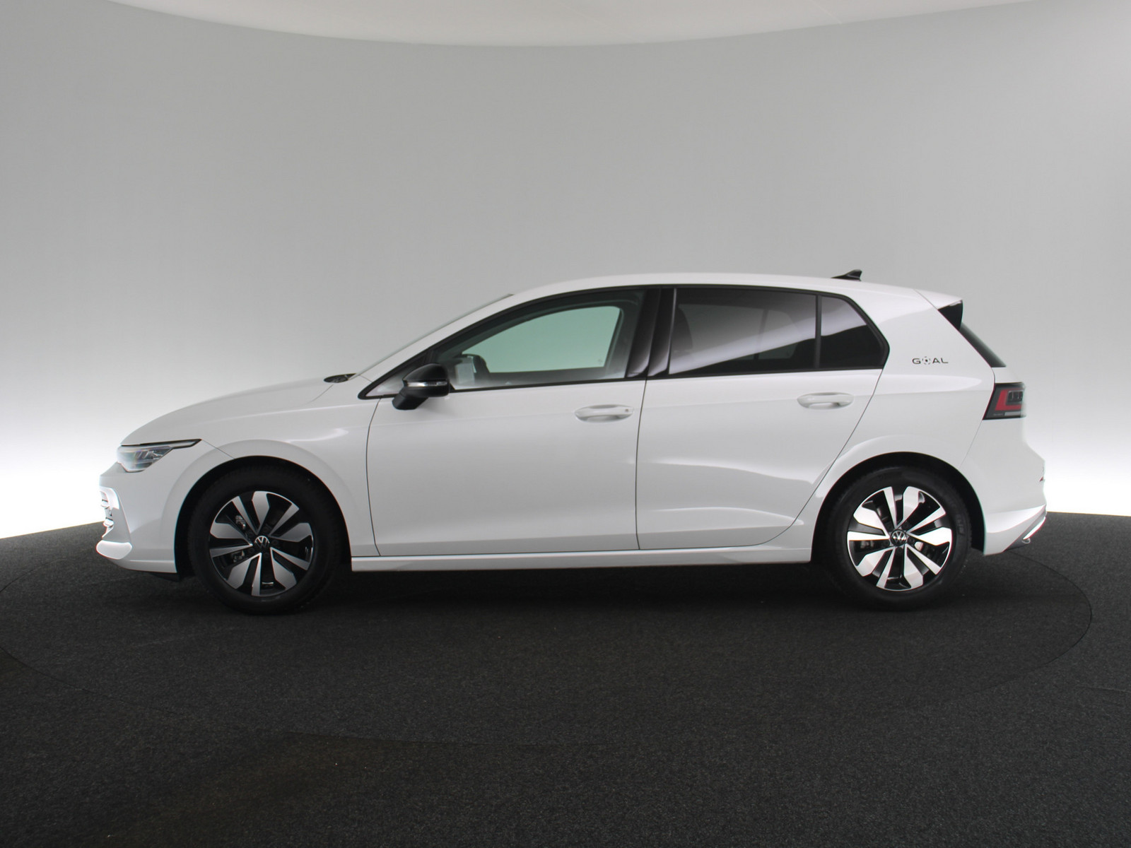 VW Golf VIII 1.5 eTSI Goal VW Golf VIII 1.5 eTSI Goal