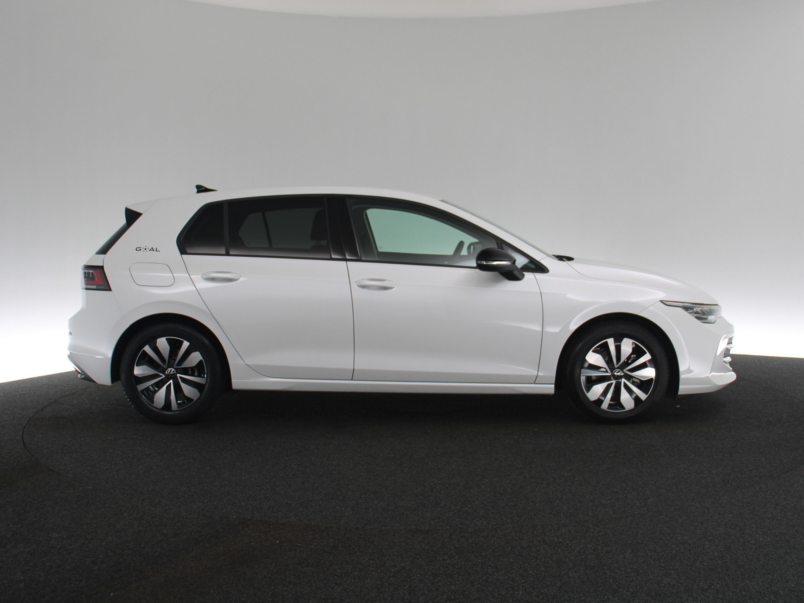 VW Golf VIII 1.5 eTSI Goal VW Golf VIII 1.5 eTSI Goal