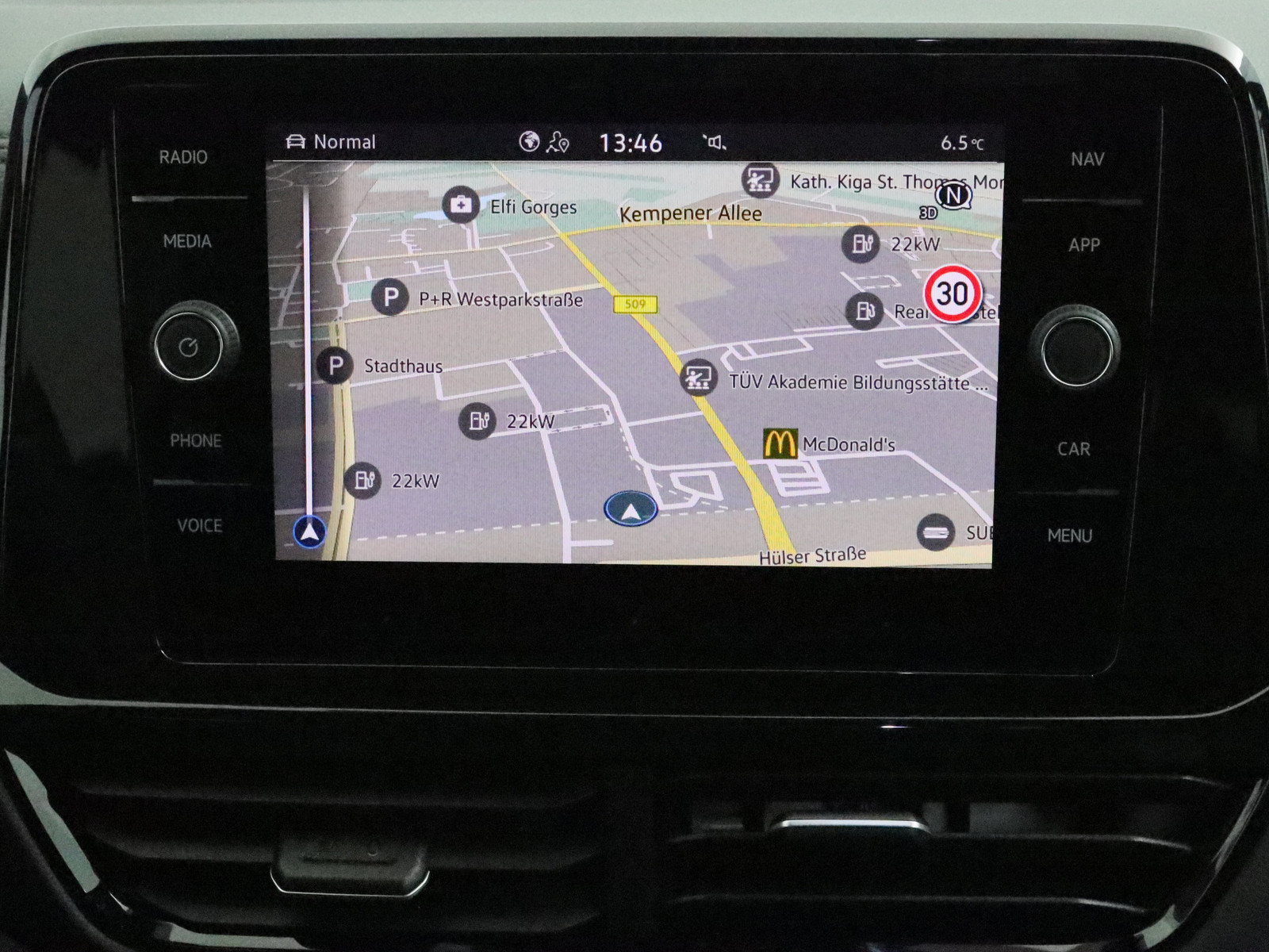 VW T-Roc 1.5 TSI R-Line VW T-Roc 1.5 TSI R-Line