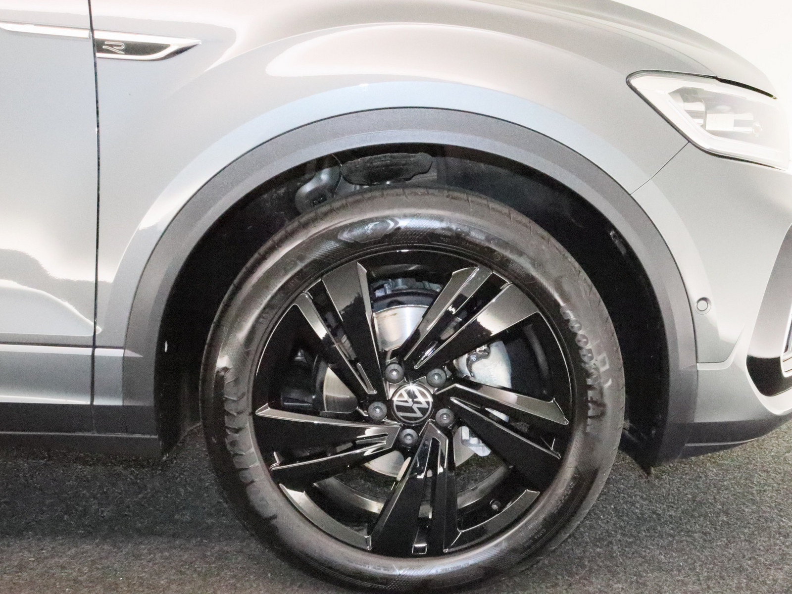 VW T-Roc 1.5 TSI R-Line VW T-Roc 1.5 TSI R-Line