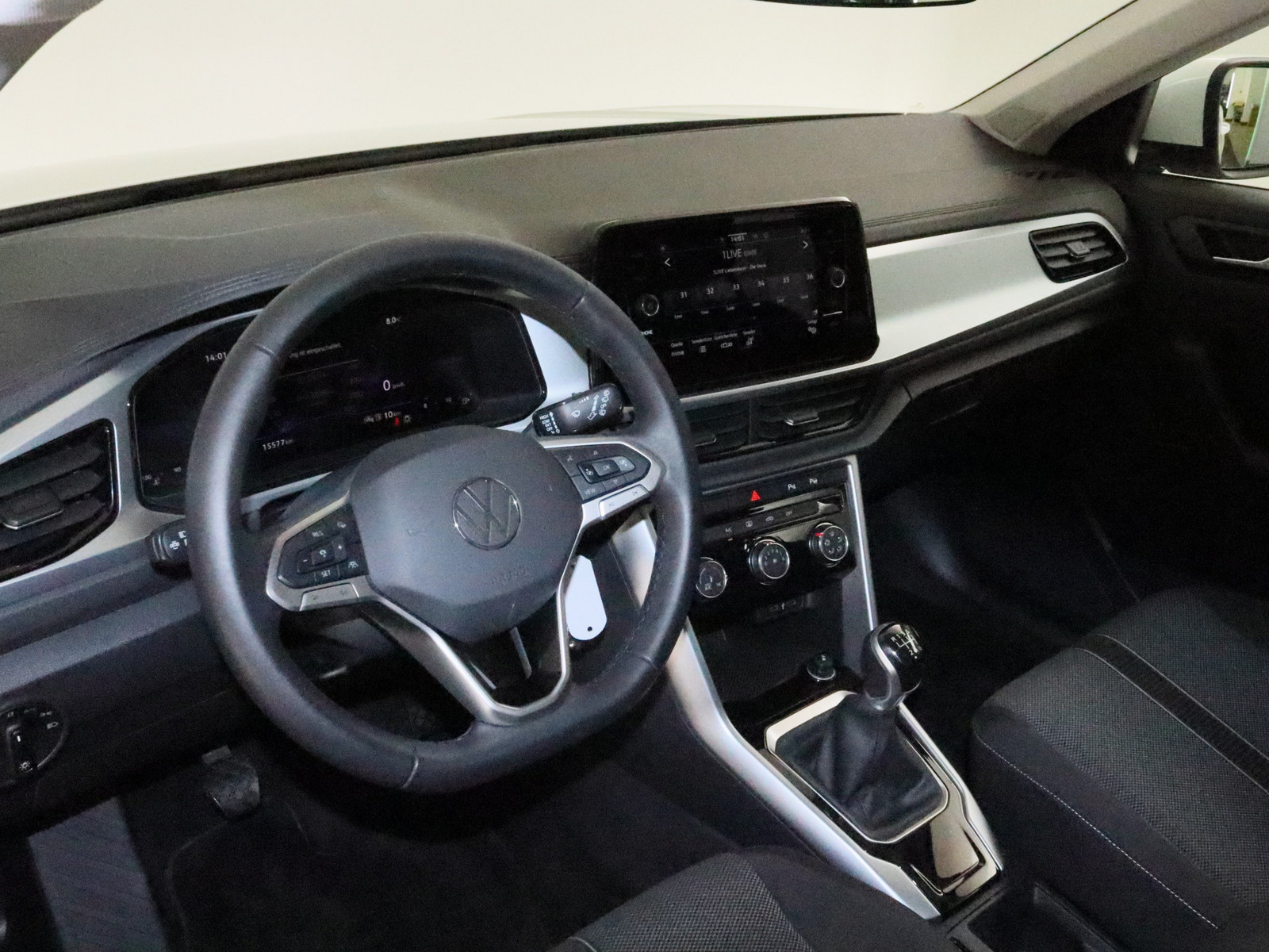 VW T-Roc 1.0 TSI Life VW T-Roc 1.0 TSI Life