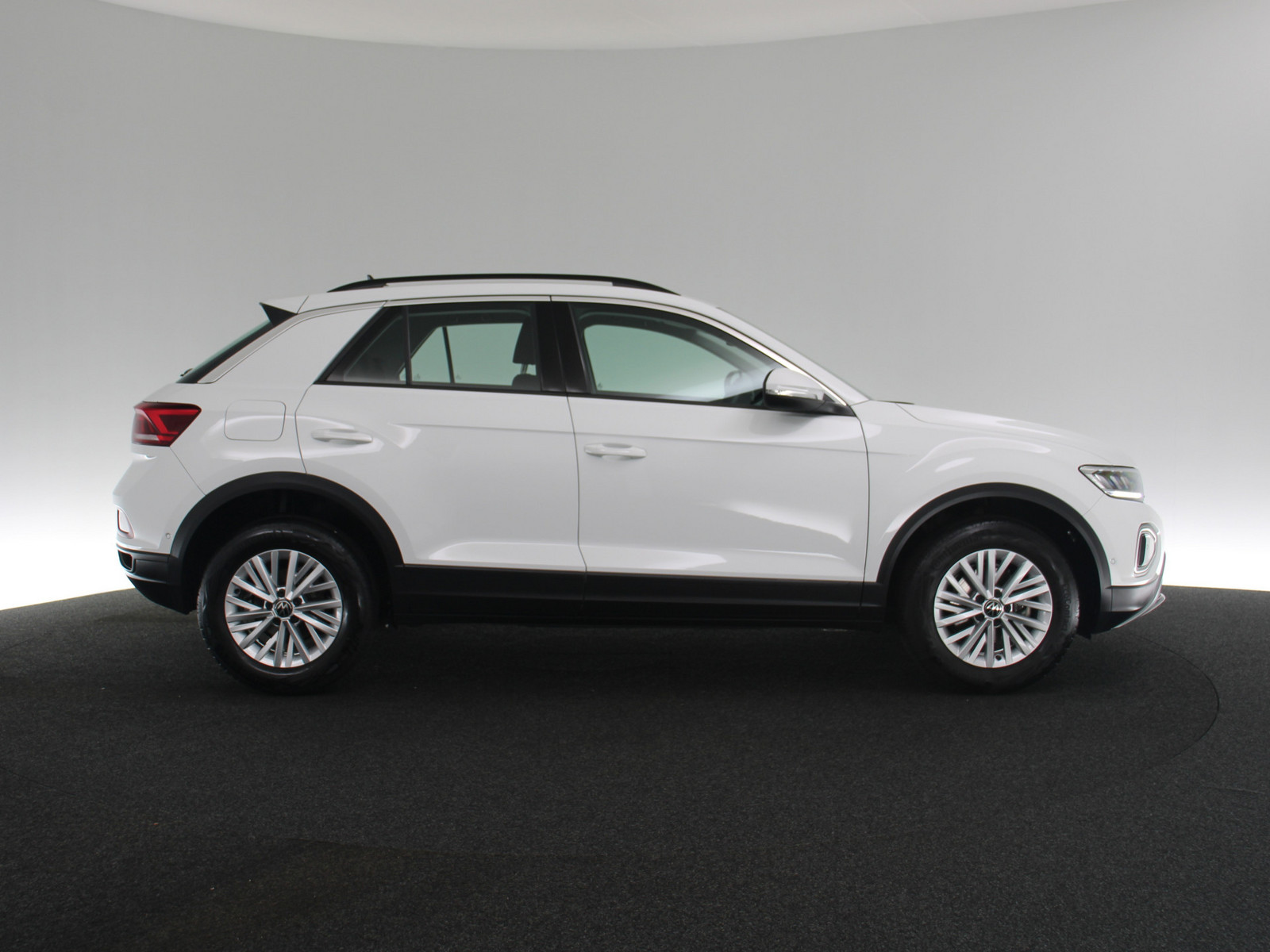 VW T-Roc 1.0 TSI Life VW T-Roc 1.0 TSI Life