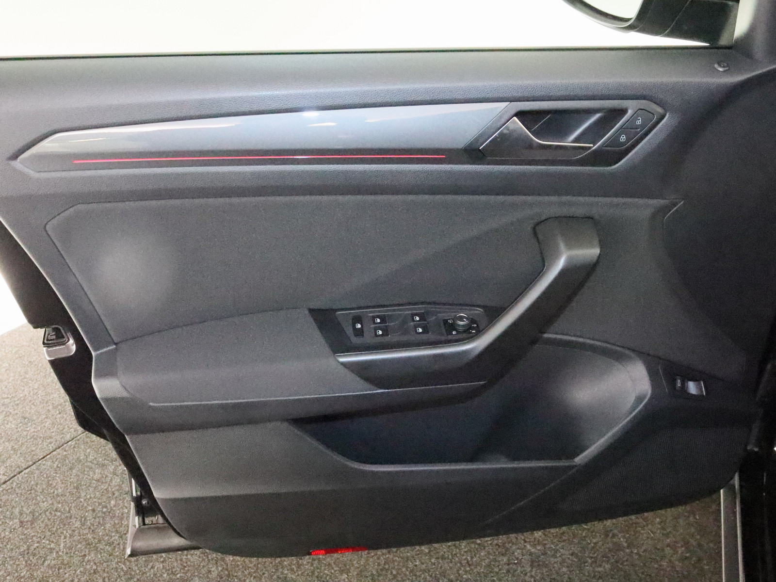 VW T-Roc 1.5 TSI Sport VW T-Roc 1.5 TSI Sport