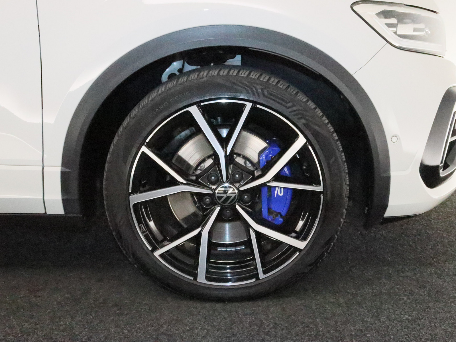 VW T-Roc 2.0 TSI R 4Motion VW T-Roc 2.0 TSI R 4Motion