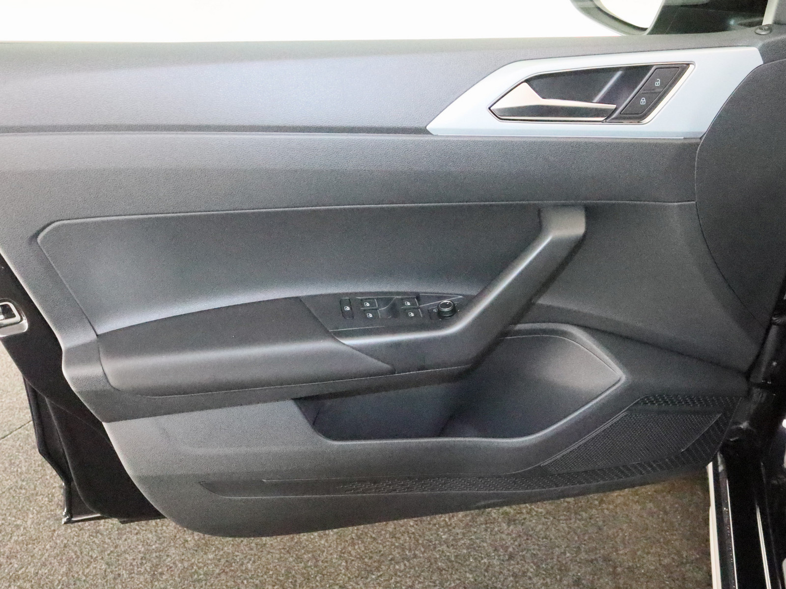 VW Taigo 1.0 TSI Goal VW Taigo 1.0 TSI Goal