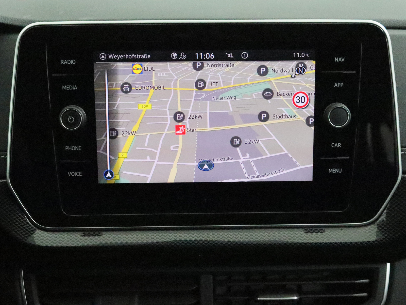 VW T-Cross 1.5 TSI R-Line VW T-Cross 1.5 TSI R-Line