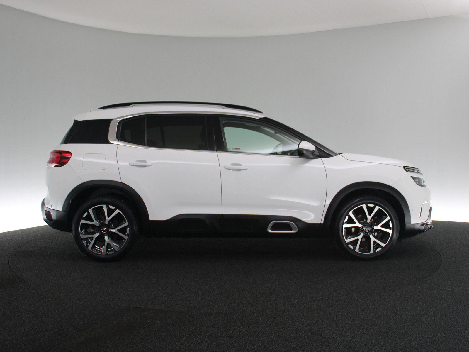 CITROEN C5 Aircross Shine Pack CITROEN C5 Aircross Shine Pack