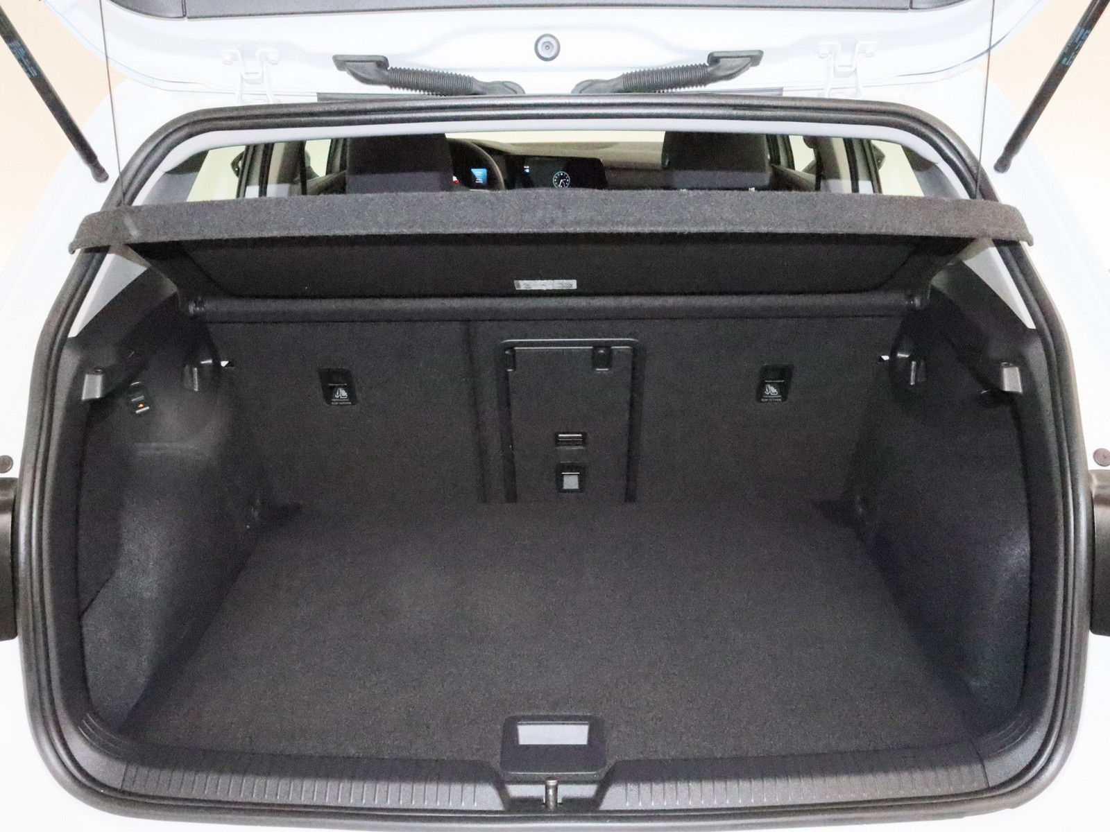 VW Golf VIII 1.5 eTSI Style VW Golf VIII 1.5 eTSI Style