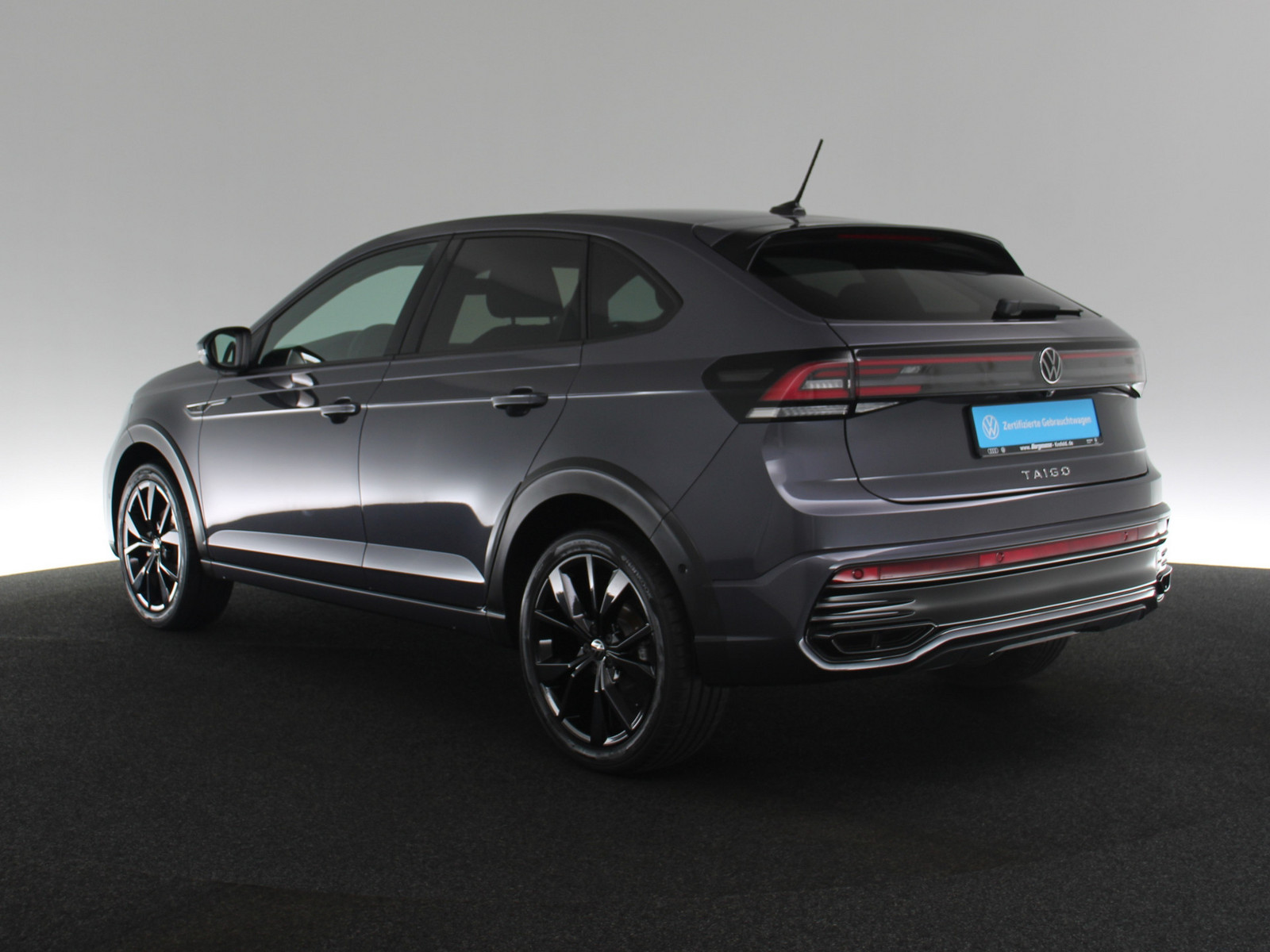 VW Taigo 1.0 TSI R-Line VW Taigo 1.0 TSI R-Line