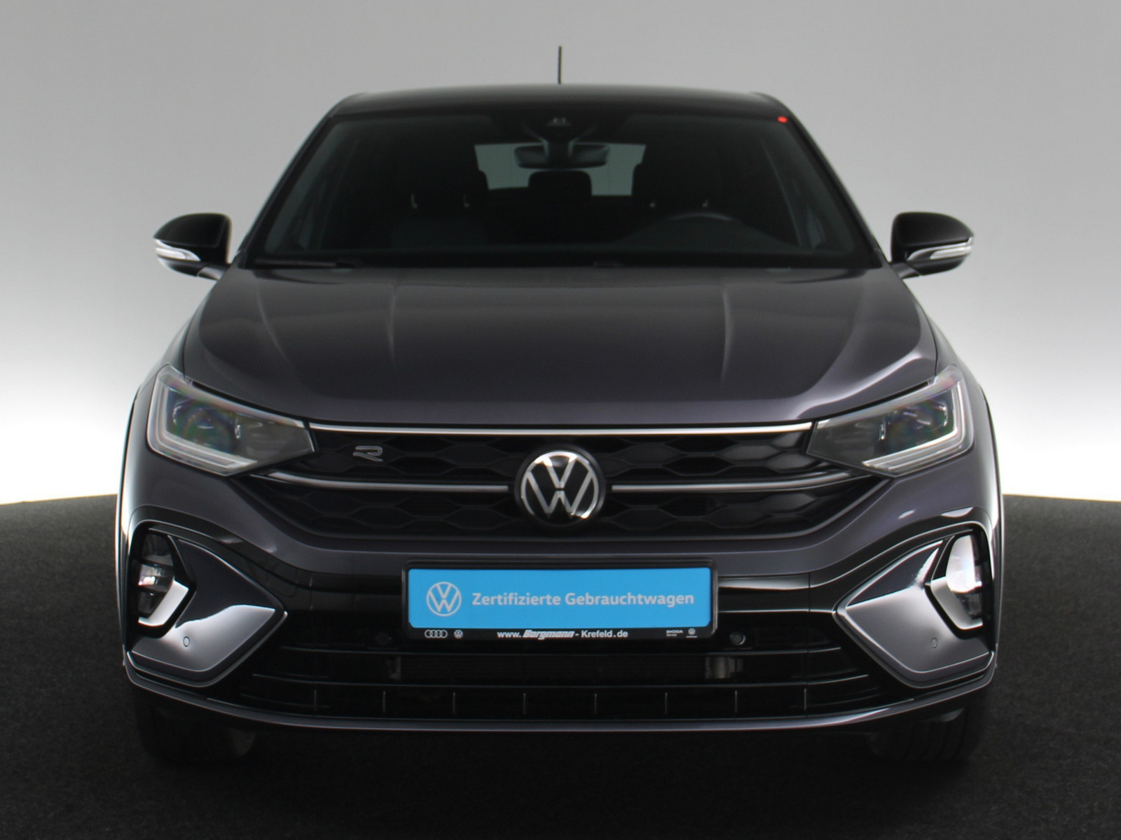 VW Taigo 1.0 TSI R-Line VW Taigo 1.0 TSI R-Line