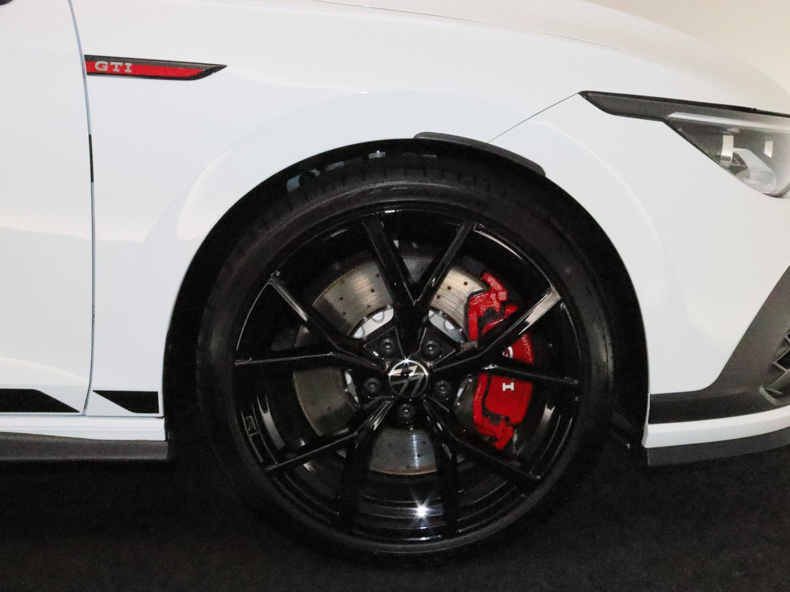 VW Golf VIII 2.0 TSI GTI Clubsport VW Golf VIII 2.0 TSI GTI Clubsport