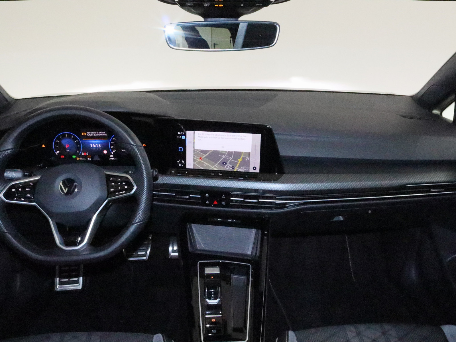 VW Golf VIII 1.5 eTSI R-Line VW Golf VIII 1.5 eTSI R-Line