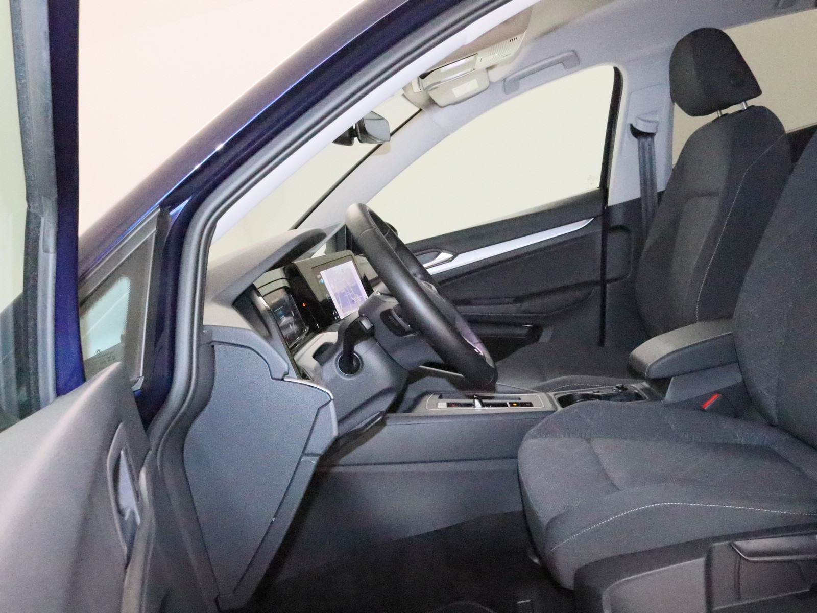 VW Golf VIII 1.5 eTSI Life VW Golf VIII 1.5 eTSI Life