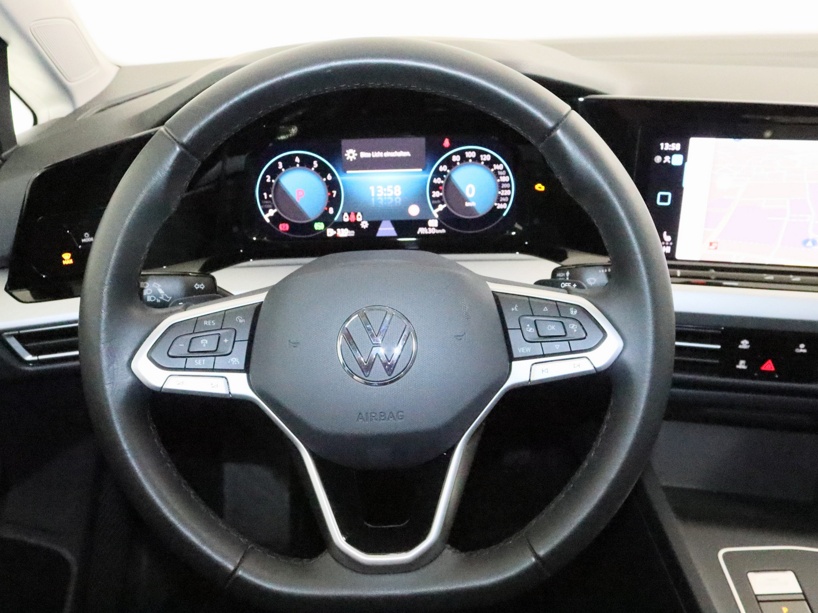 VW Golf VIII 1.5 eTSI Life VW Golf VIII 1.5 eTSI Life