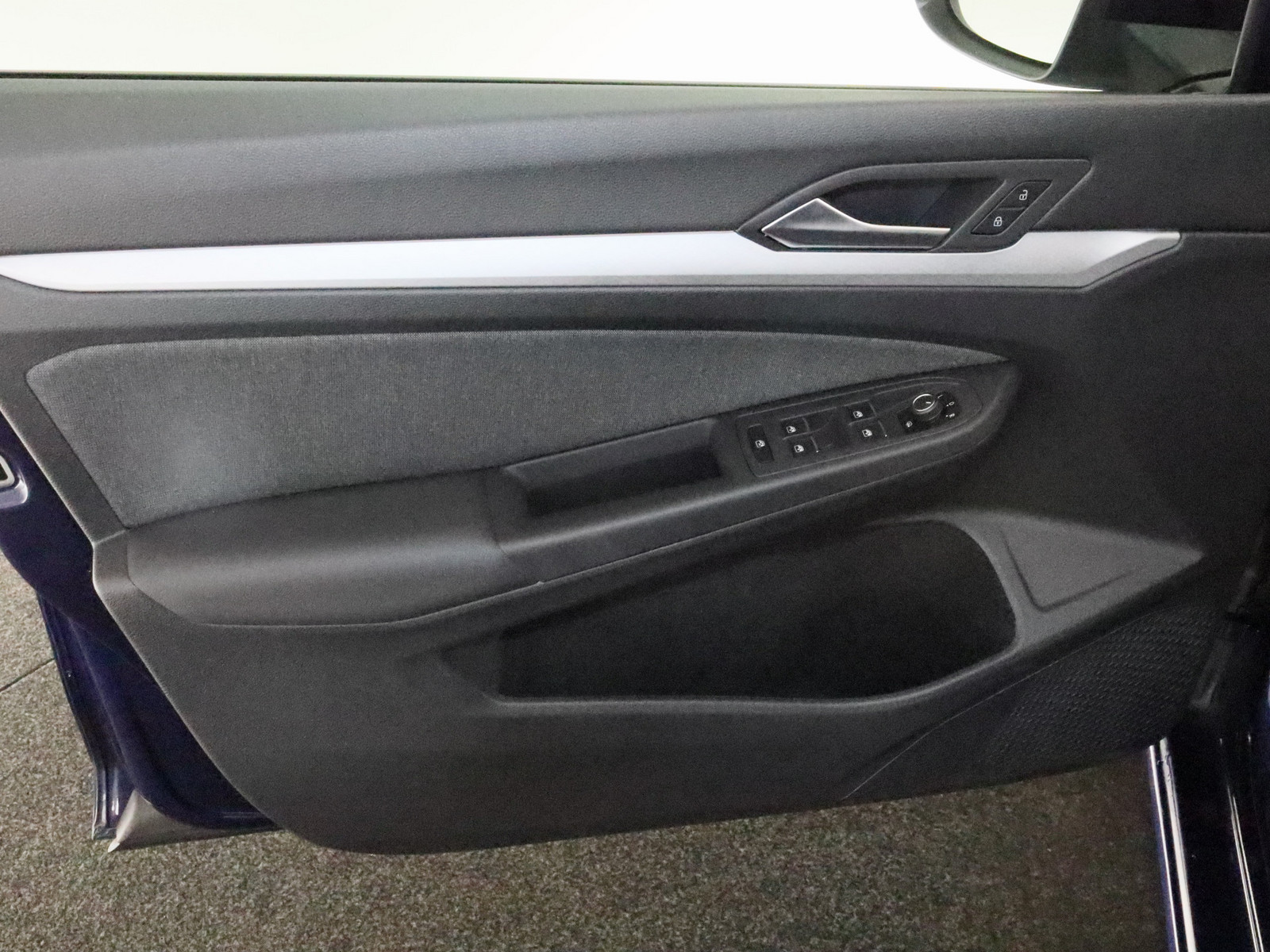 VW Golf VIII 1.5 eTSI Life VW Golf VIII 1.5 eTSI Life