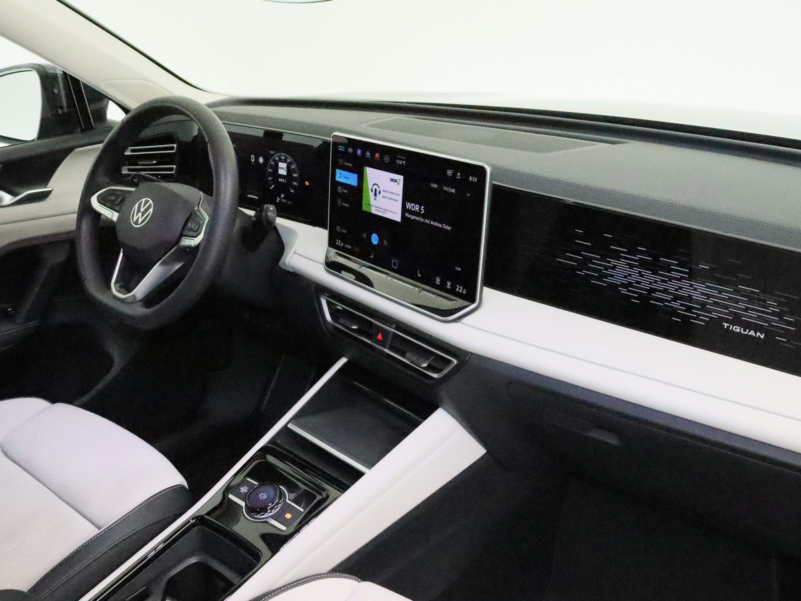 VW Tiguan 2.0 TDI Elegance 4Motion VW Tiguan 2.0 TDI Elegance 4Motion