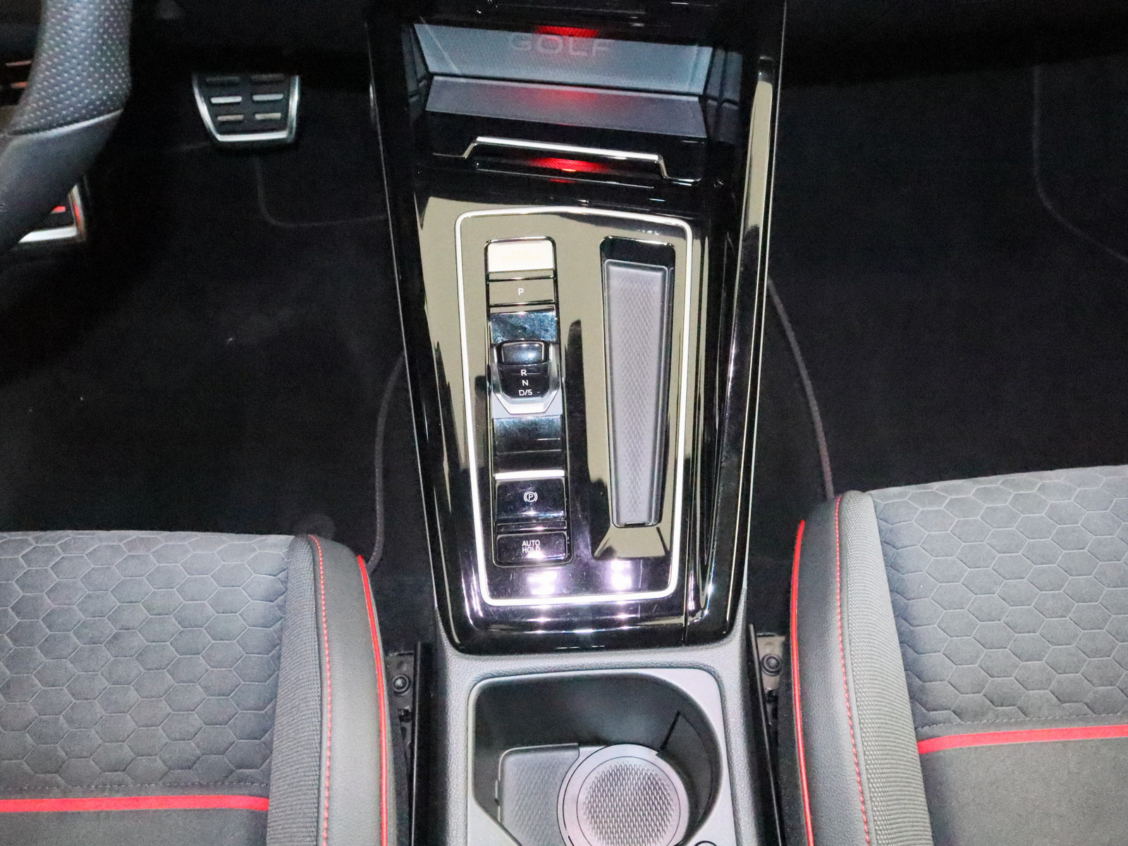 VW Golf VIII 2.0 TSI GTI Clubsport VW Golf VIII 2.0 TSI GTI Clubsport