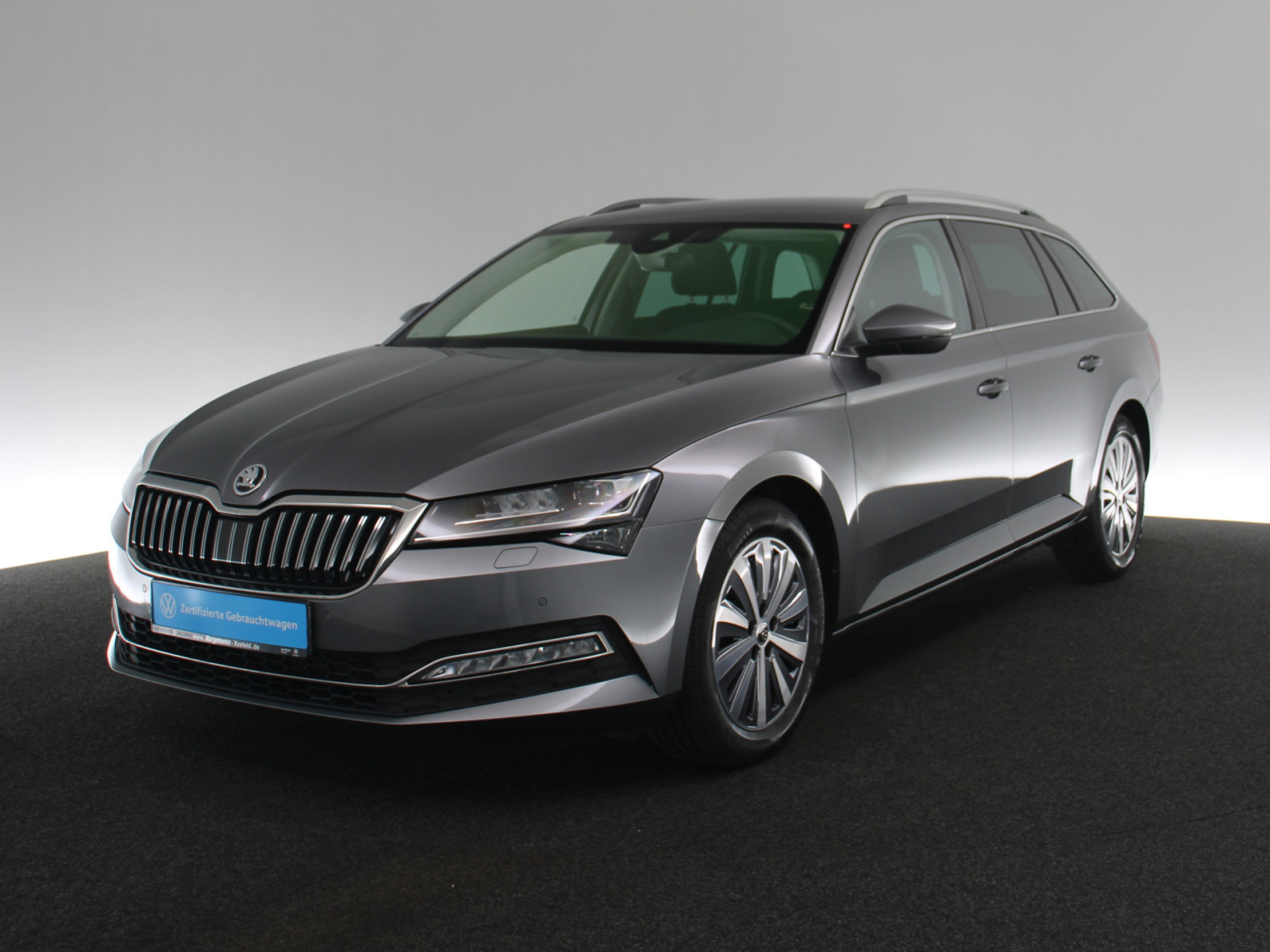 SKODA Superb Combi 2.0 TDI Style SKODA Superb Combi 2.0 TDI Style