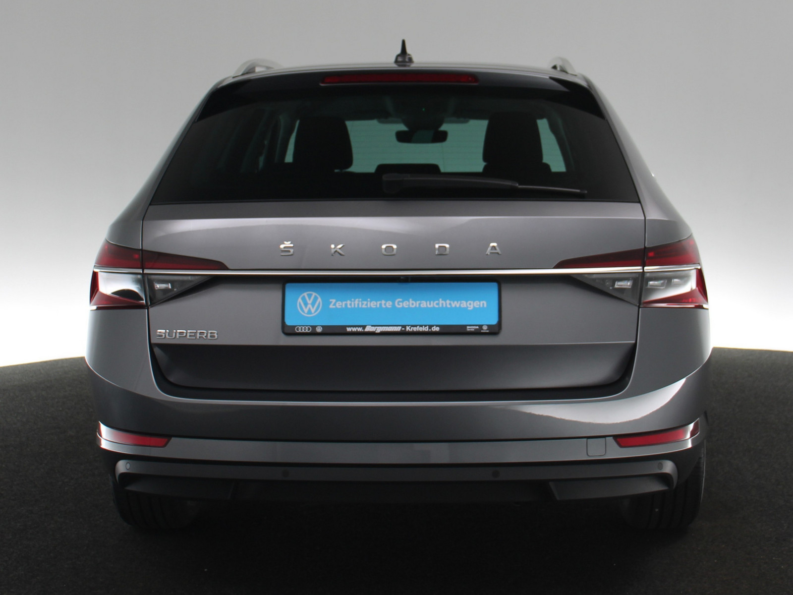 SKODA Superb Combi 2.0 TDI Style SKODA Superb Combi 2.0 TDI Style