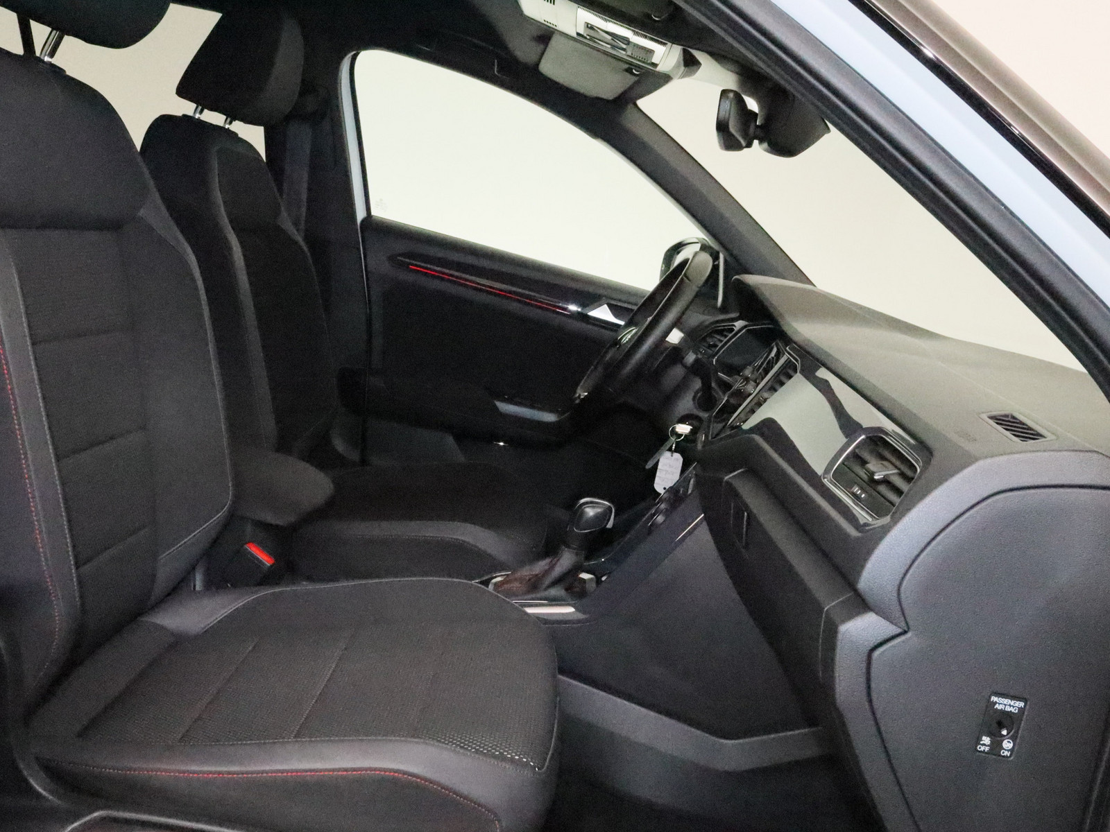 VW T-Roc 2.0 TDI Sport VW T-Roc 2.0 TDI Sport