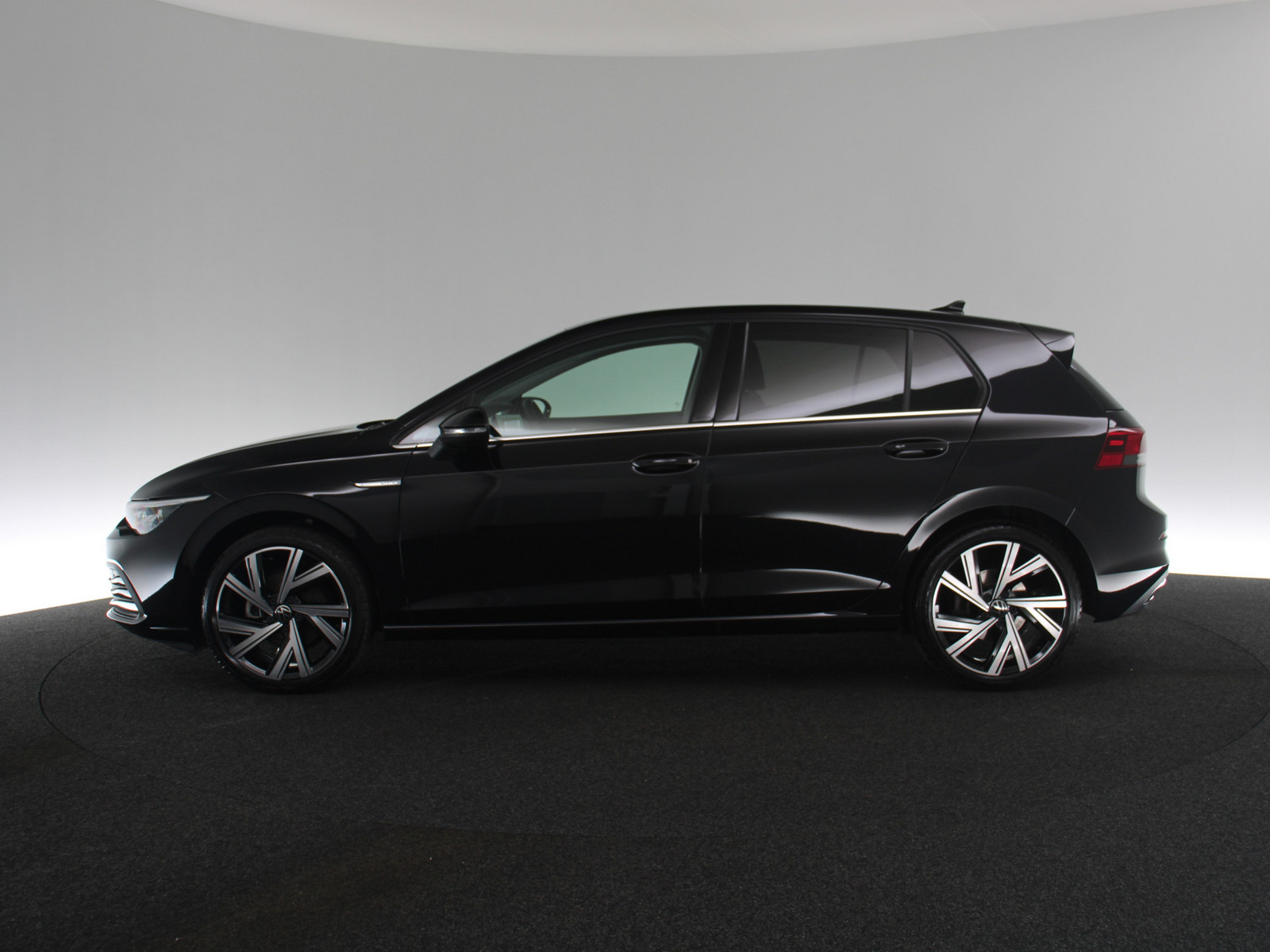 VW Golf VIII 1.5 eTSI Style VW Golf VIII 1.5 eTSI Style