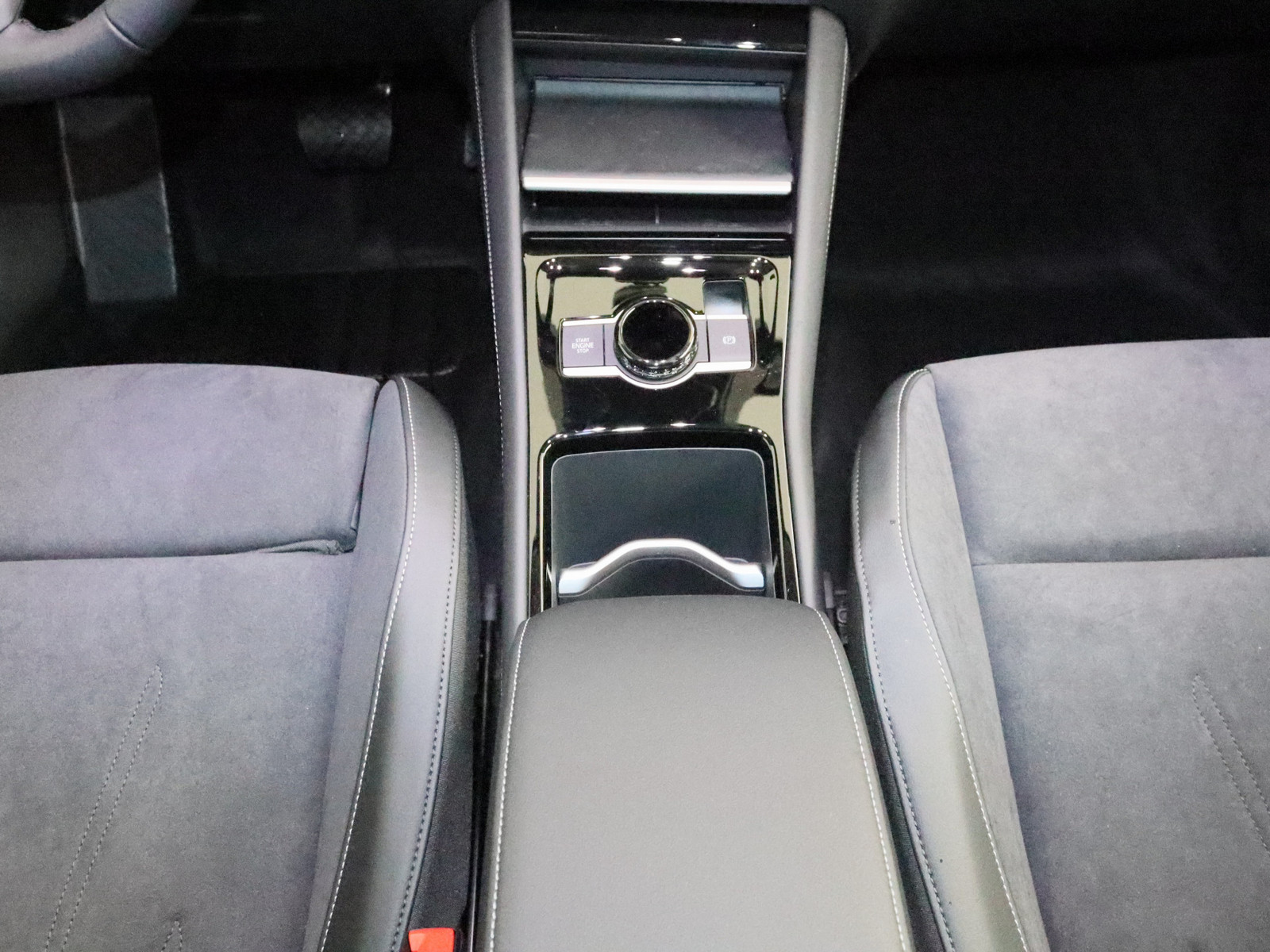 VW Tayron 2.0 TSI Elegance 4Motion VW Tayron 2.0 TSI Elegance 4Motion