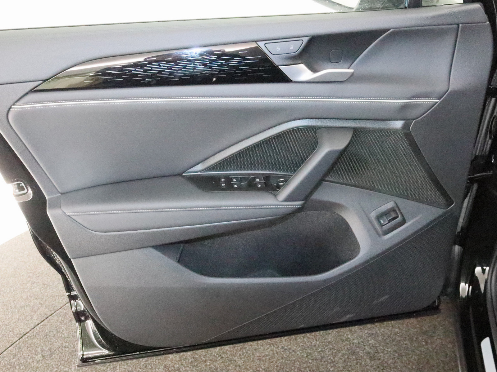 VW Tayron 2.0 TSI Elegance 4Motion VW Tayron 2.0 TSI Elegance 4Motion