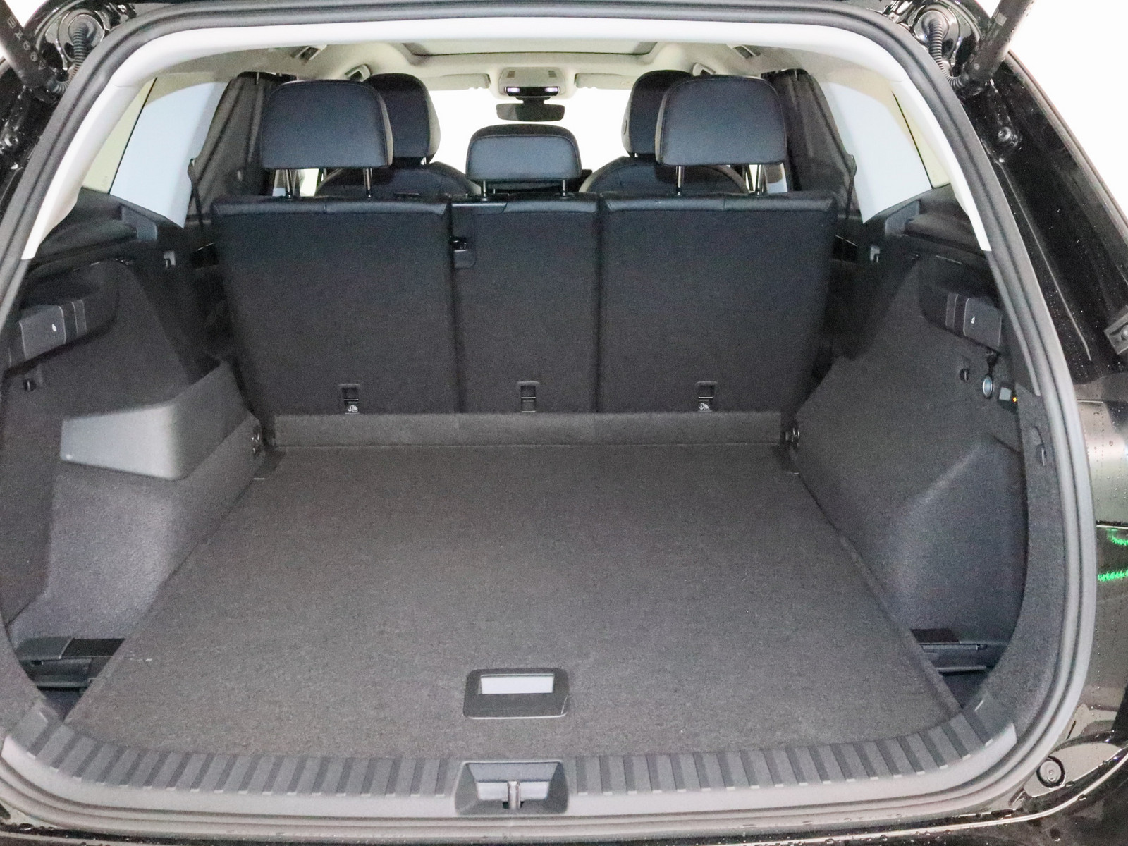 VW Tayron 2.0 TSI Elegance 4Motion VW Tayron 2.0 TSI Elegance 4Motion