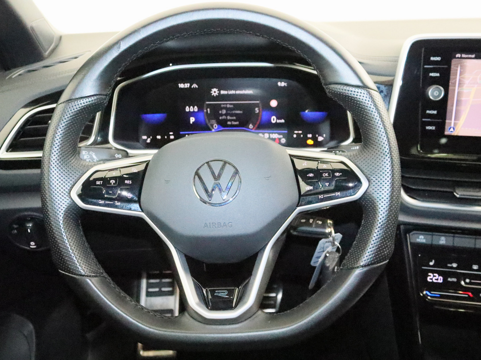 VW T-Roc 2.0 TDI R-Line VW T-Roc 2.0 TDI R-Line