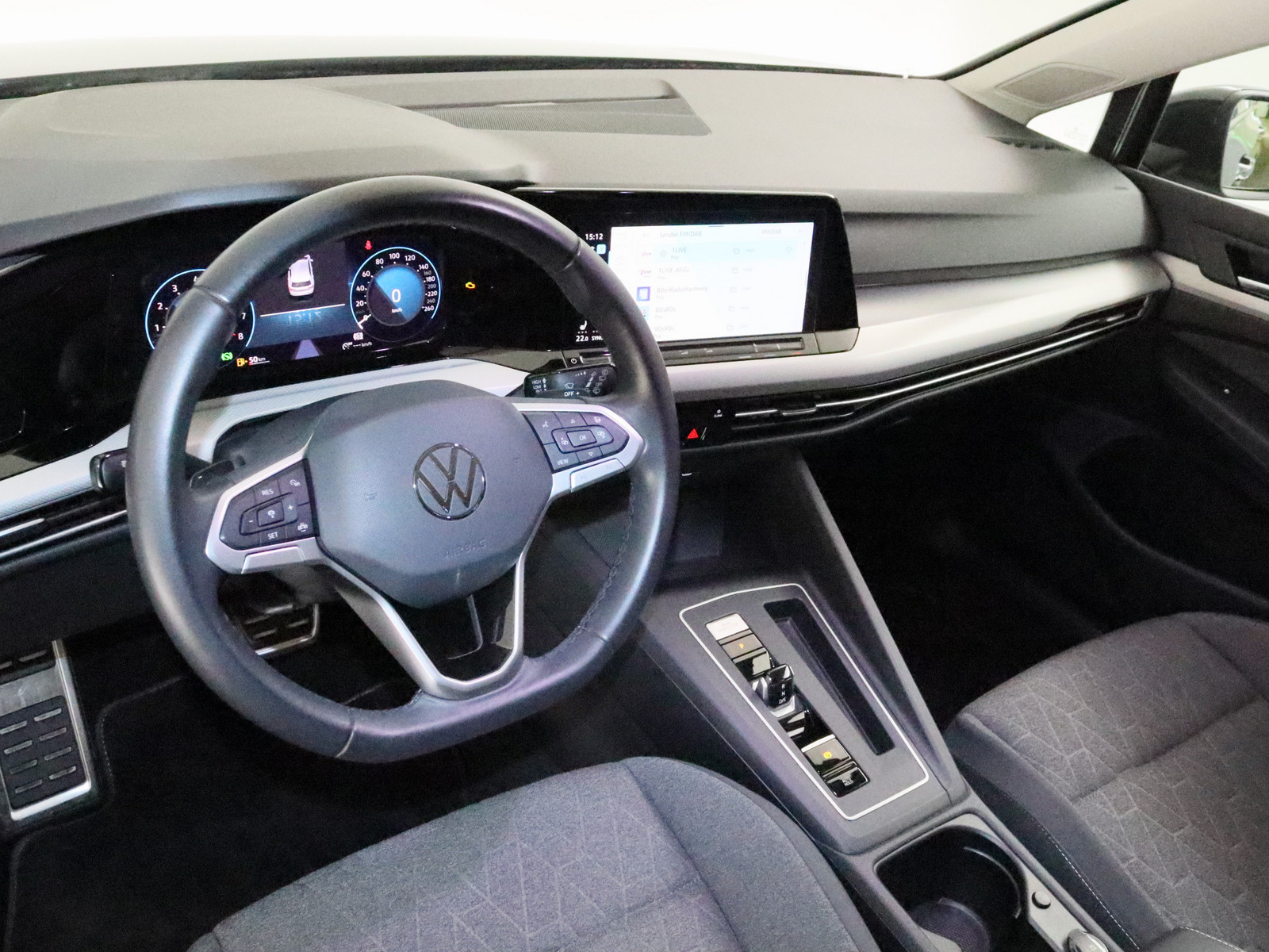 VW Golf VIII 1.0 eTSI Move VW Golf VIII 1.0 eTSI Move