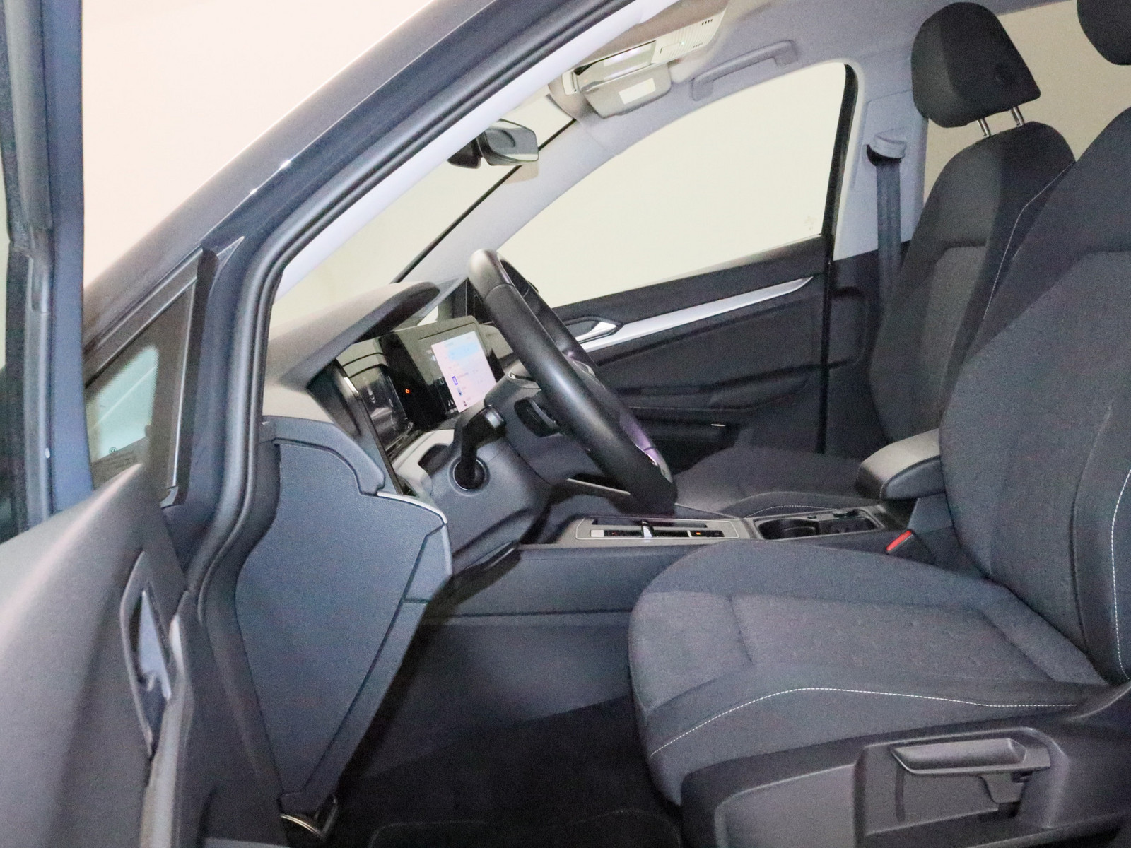 VW Golf VIII 1.0 eTSI Move VW Golf VIII 1.0 eTSI Move