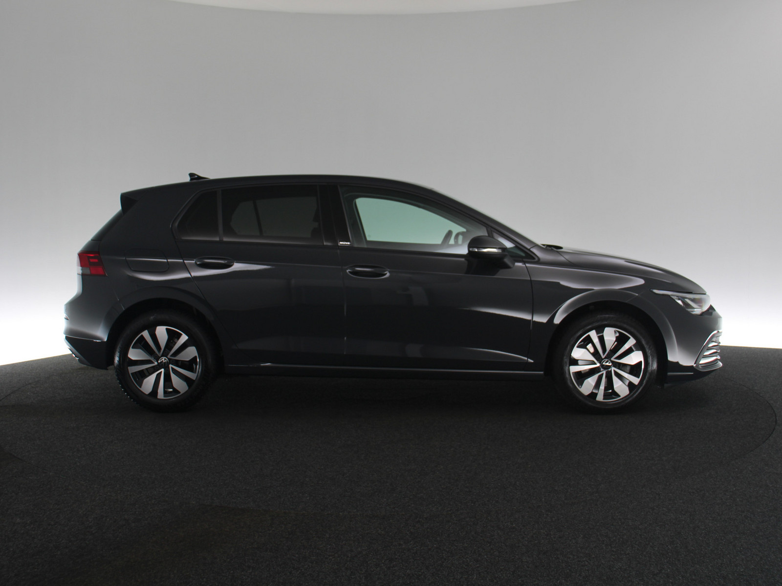 VW Golf VIII 1.0 eTSI Move VW Golf VIII 1.0 eTSI Move