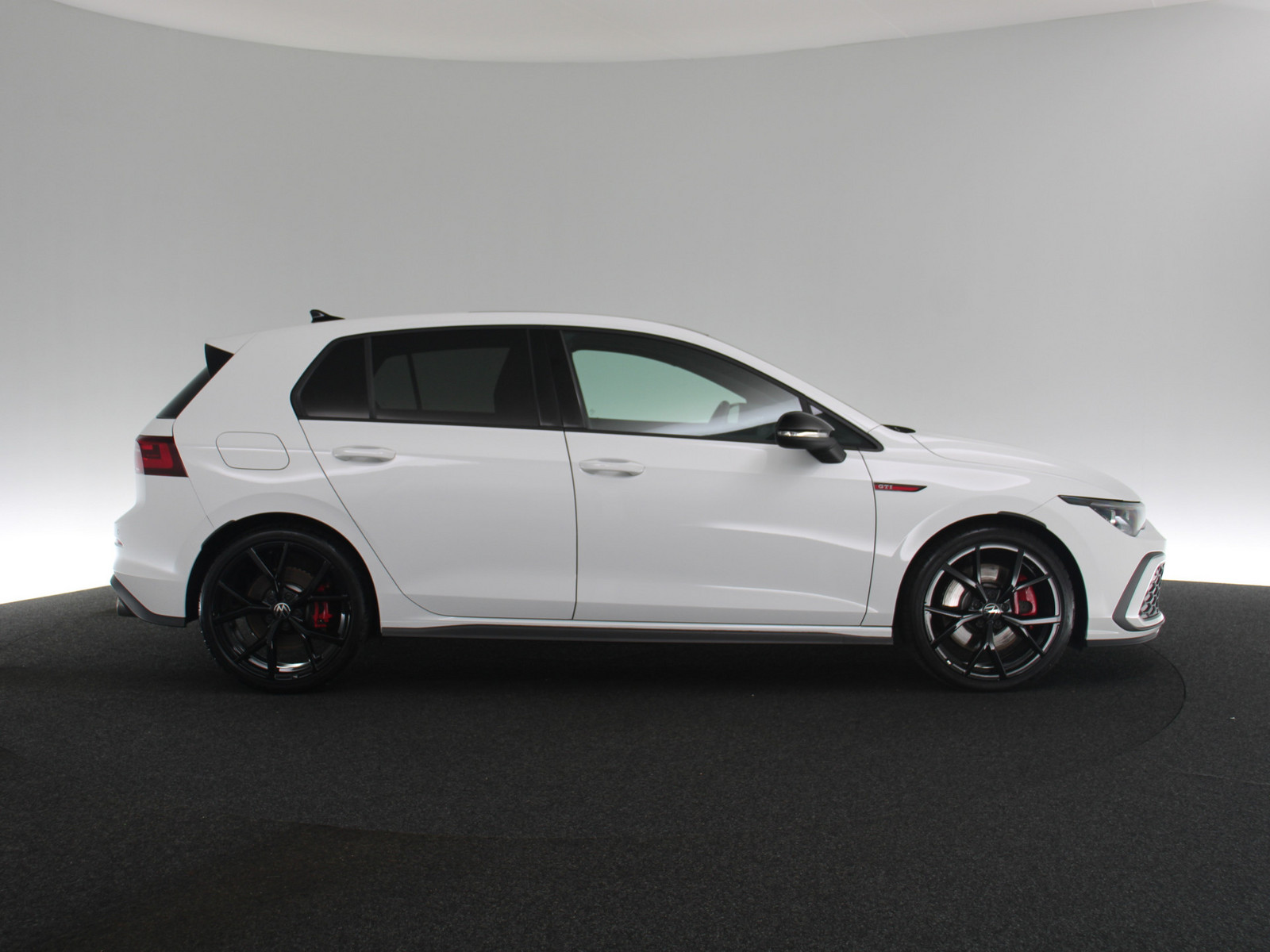 VW Golf VIII 2.0 TSI GTI VW Golf VIII 2.0 TSI GTI