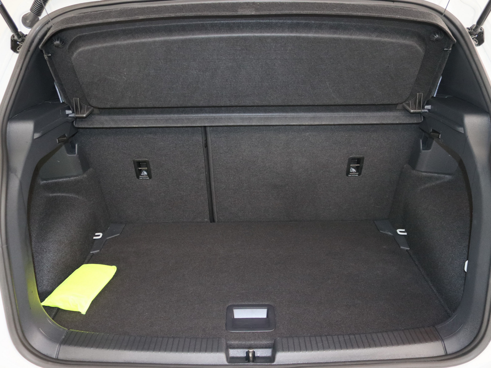 VW T-Cross 1.0 TSI Goal VW T-Cross 1.0 TSI Goal